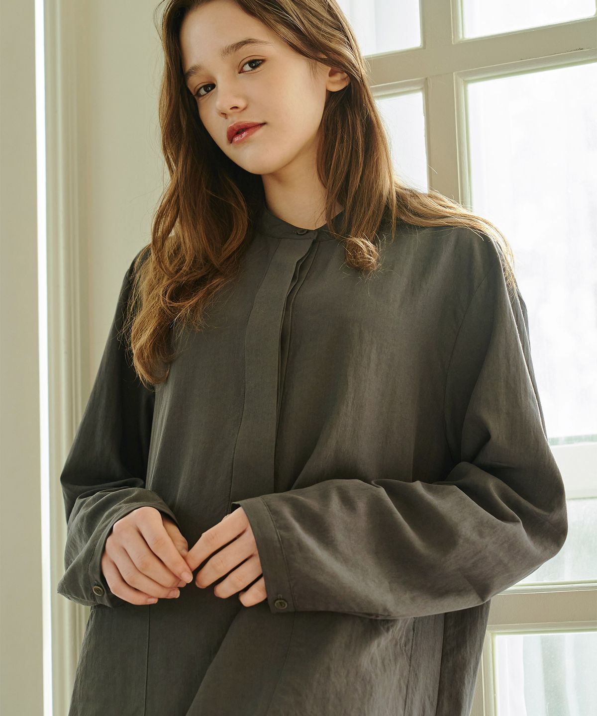 투엘브썸(TWELVESOME) 아즈키 원피스 드레스 - 차콜