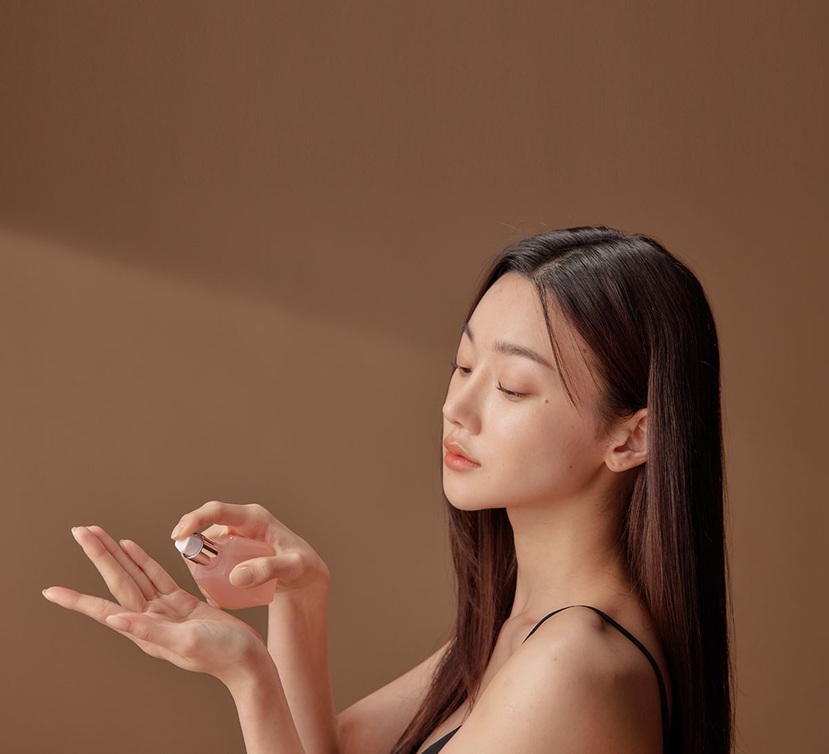 플루(PLU) 아뜰리에 프리지아 퍼퓸 헤어오일 50ml