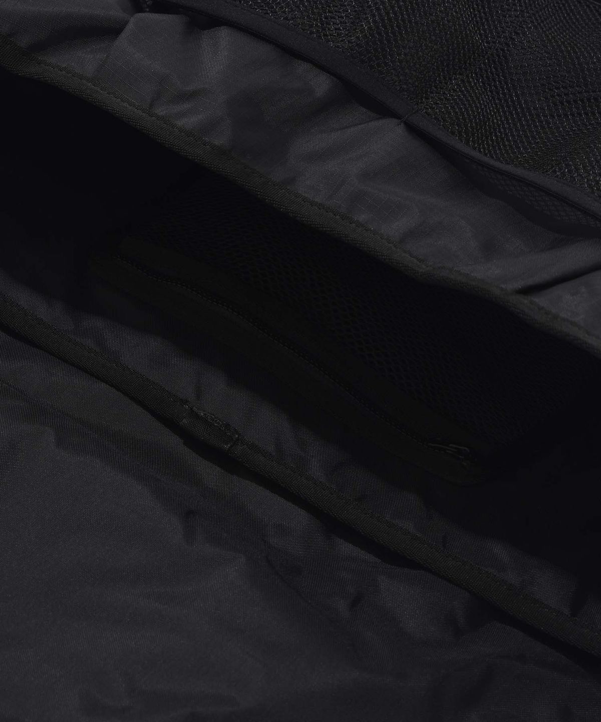 리트리버클럽(RETRIEVER CLUB) RC X FP AZTEC TRIBAL MESSENGER BAG [BLACK]