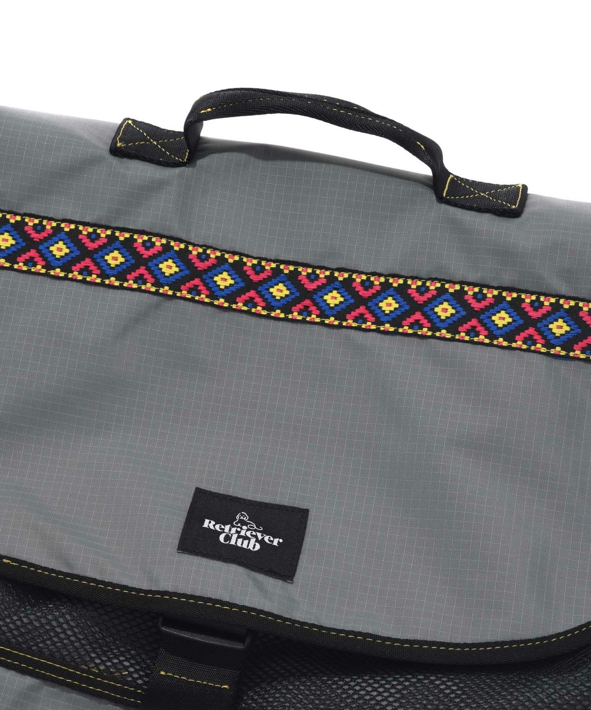 리트리버클럽(RETRIEVER CLUB) RC X FP AZTEC TRIBAL MESSENGER BAG [GRAY]