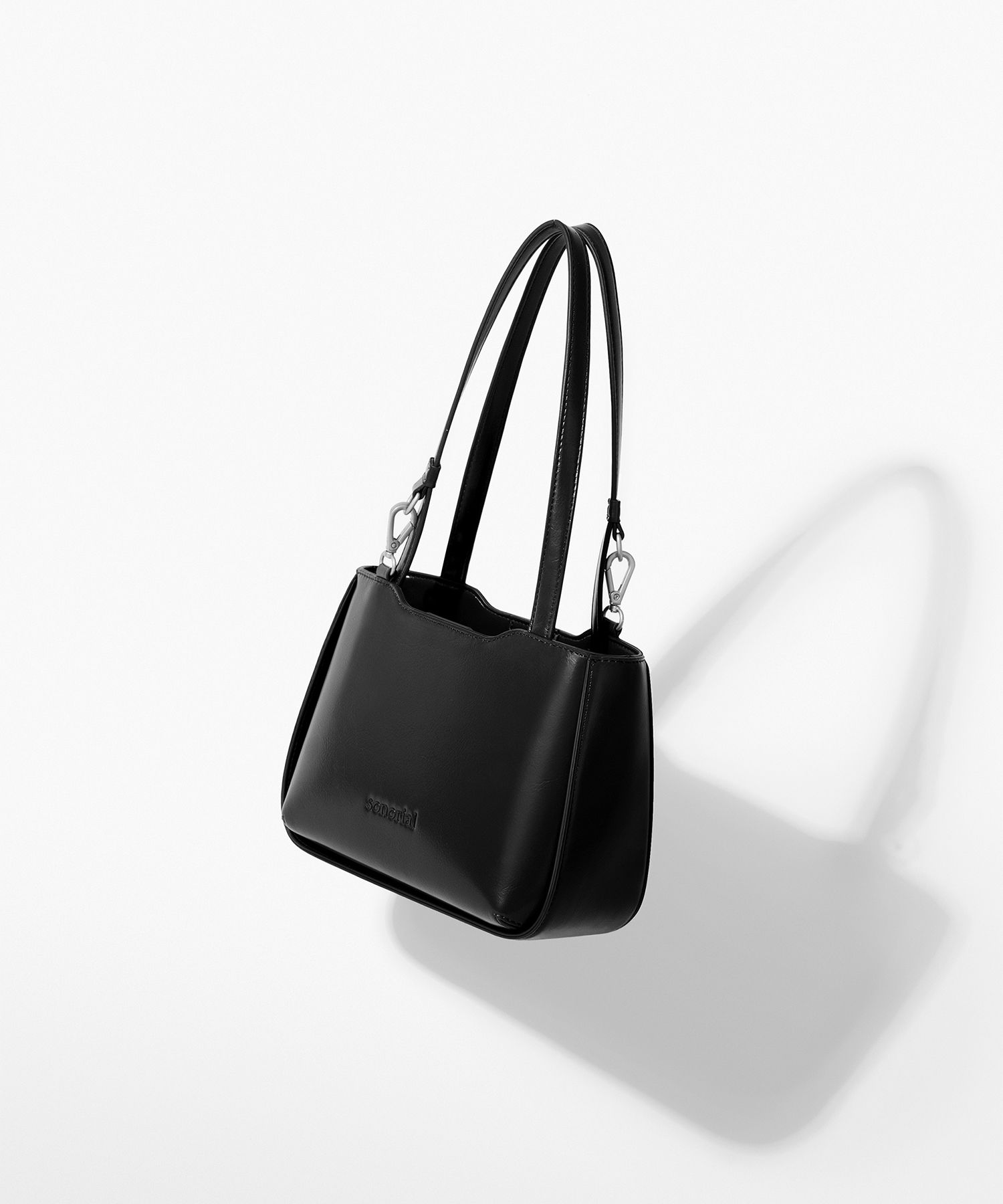 hywl CLOCHE クロシェ　ウエストポーチ　ブラック新品 サークルポーチ付きショルダーバッグ(ONE SIZE ブラック
