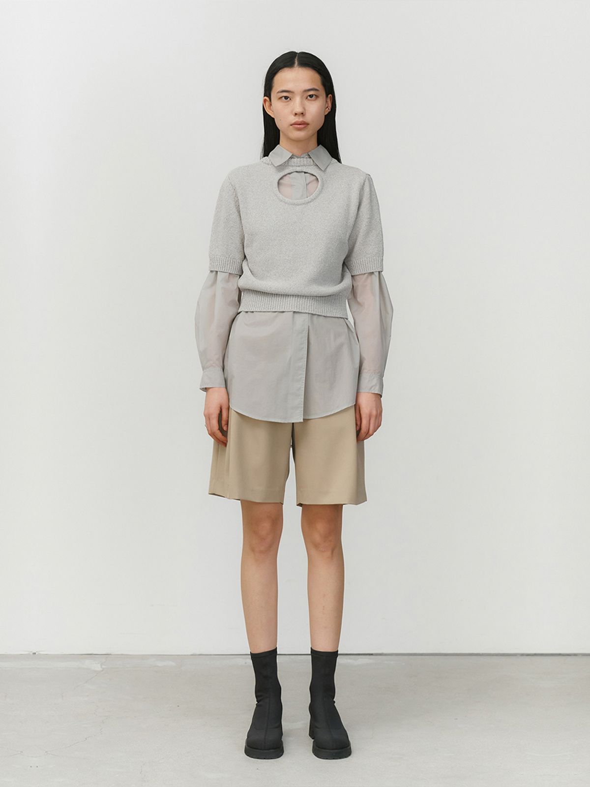 아모멘토(AMOMENTO) BACK CUT-OUT PULLOVER_GREY