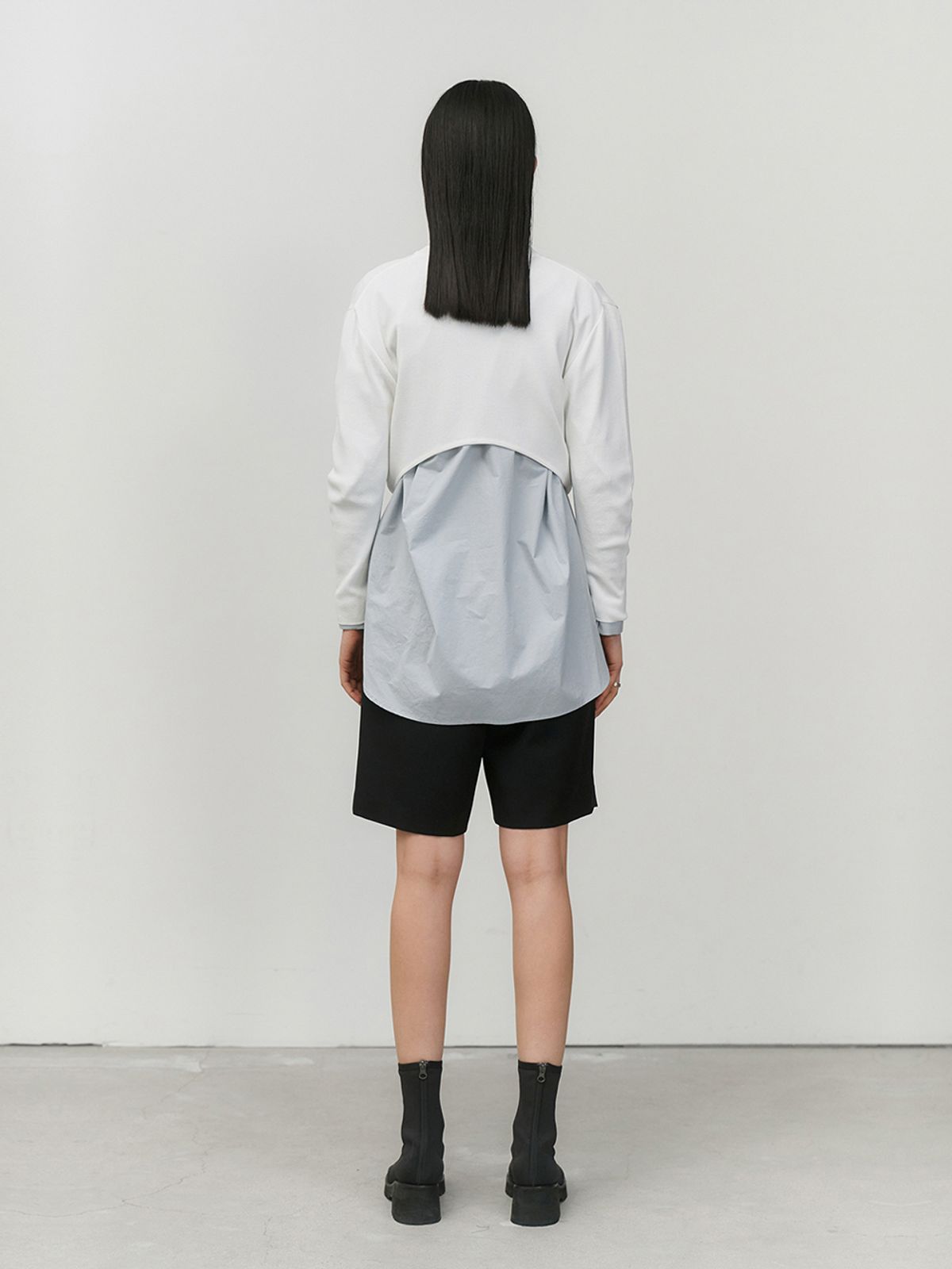 아모멘토(AMOMENTO) GARCONNE SHORTS_BLACK