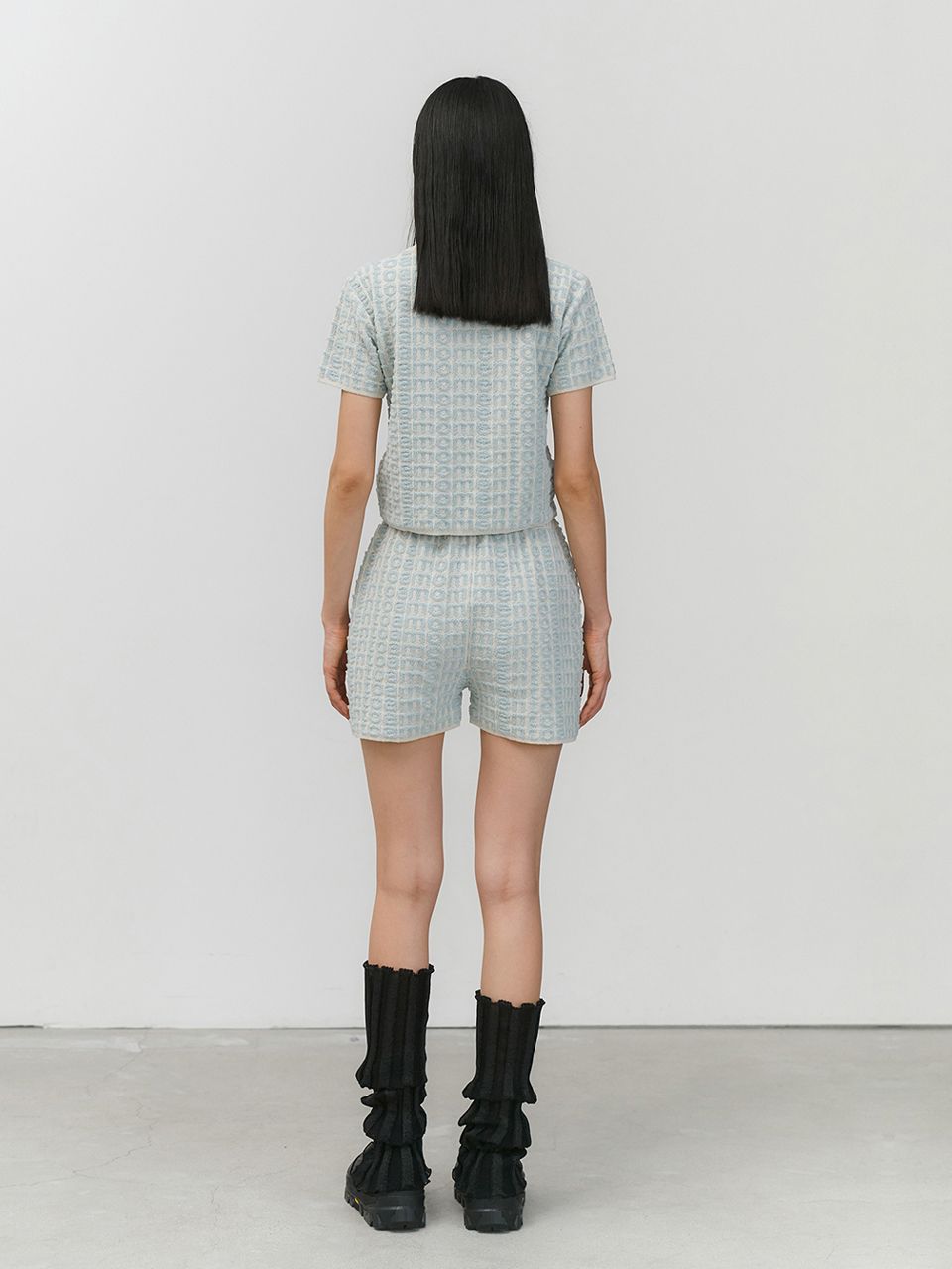 아모멘토]BOUCLE LOGO TOP (SKY BLUE)