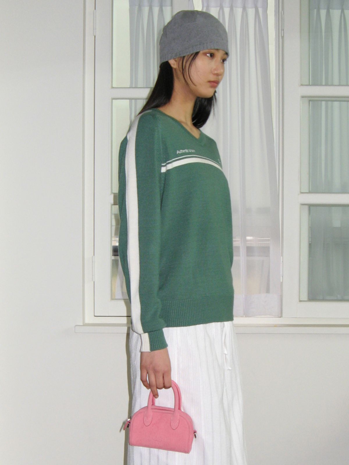 시눈(SINOON) TRACK AUTHENTIC V-NECK KNIT (GREEN)