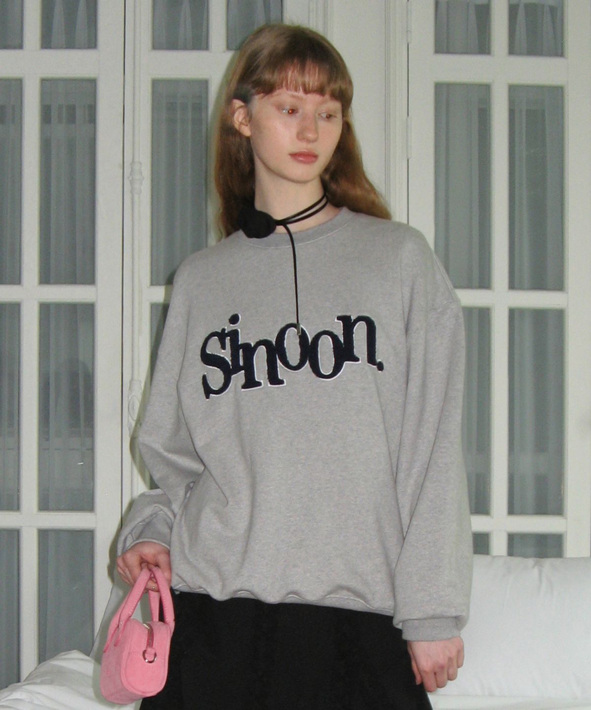 시눈(SINOON) BOUCLE LOGO SWEATSHIRT (MELANGE GREY)