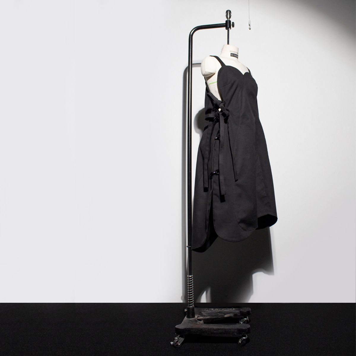 아이디얼리스트(IDEALIST) THE FISHER 더 피셔 블랙