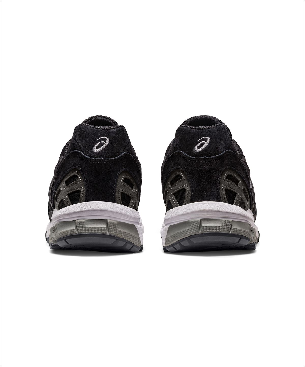 아식스(ASICS) 젤-소노마 15-50 - 블랙:클레이 그레이 / 1201A438-003