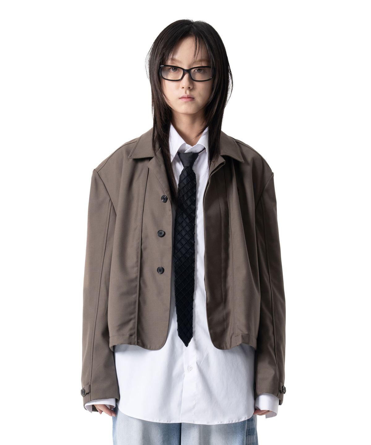이우가마카라스(IUGAMAKARAS) Hem Button Crop Jacket (Brown)