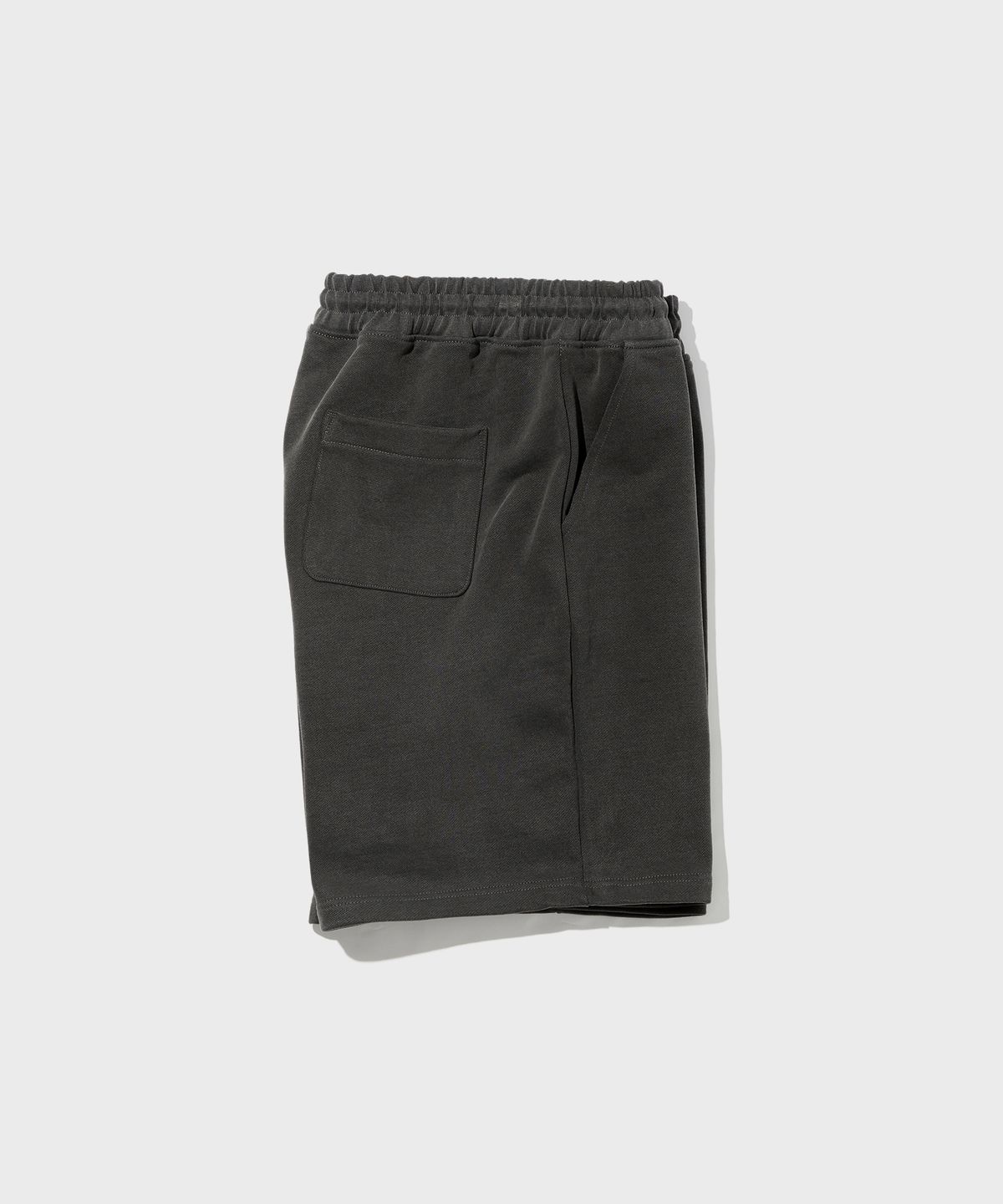 더블유엠씨(WMC) 에센셜 하프 스웻팬츠_CHARCOAL GREY