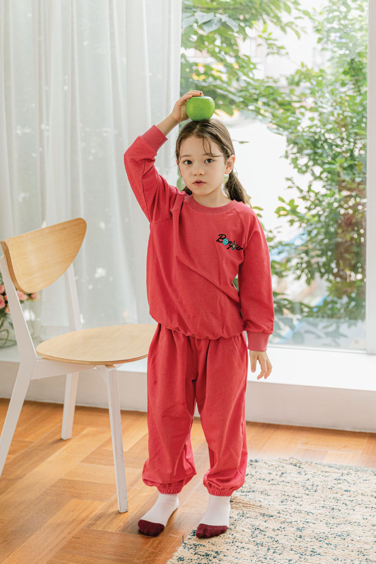 루루삐에르(LOULOU PIERRE) Bonjour 데이지 맨투맨 세트
