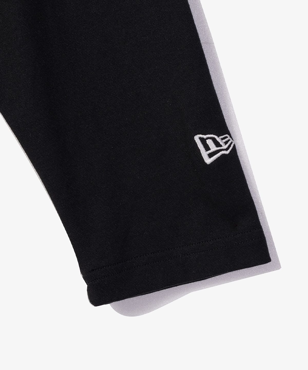뉴에라(NEW ERA) 에센셜 롱 슬리브 블랙