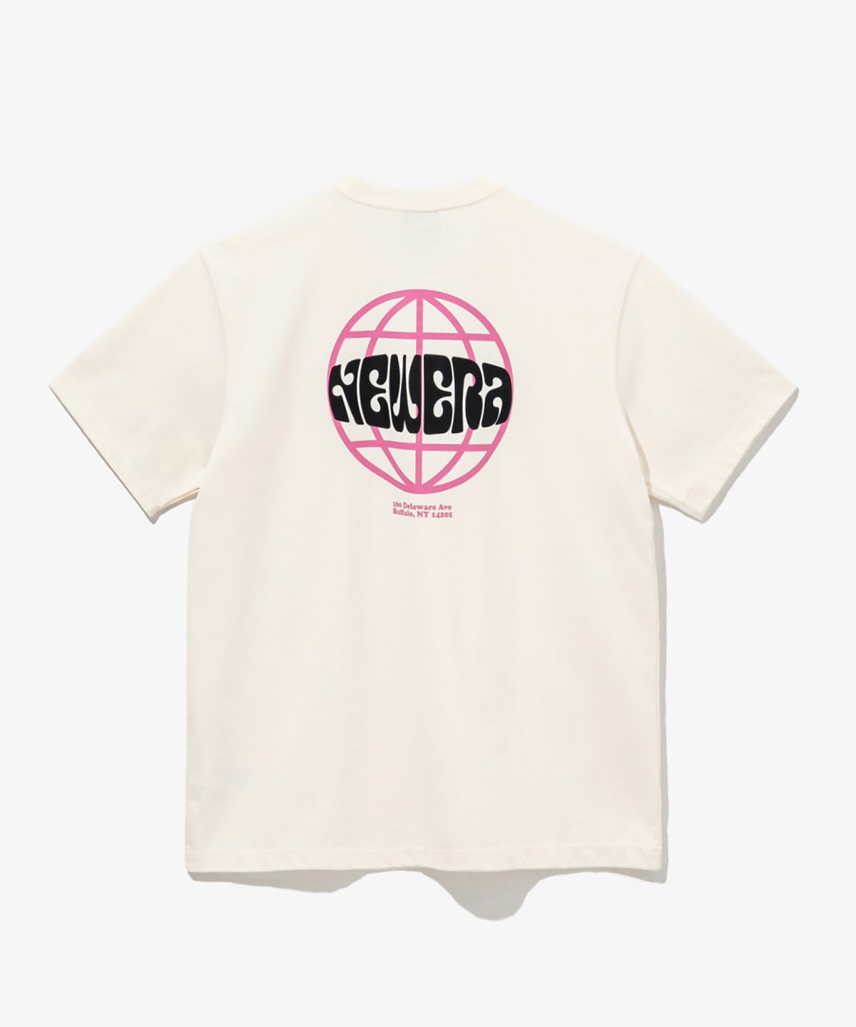 뉴에라(NEW ERA) 시즈널 컨텍트 어스 티셔츠 아이보리