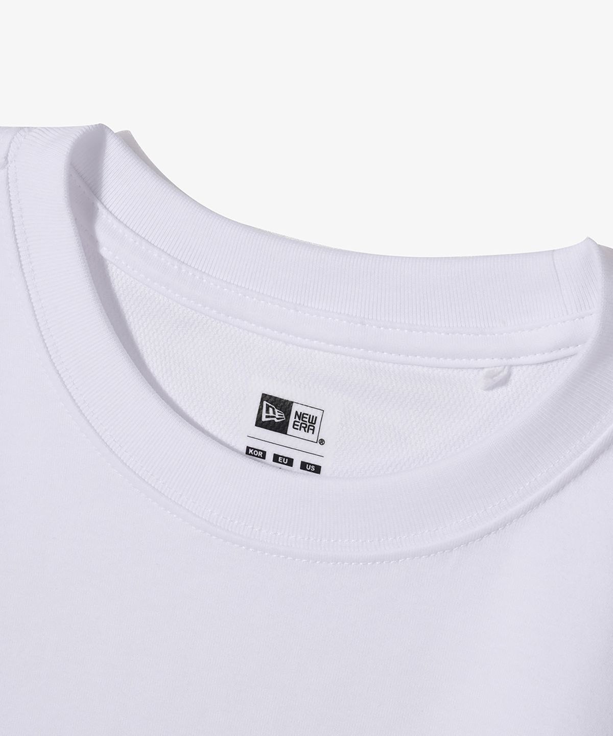 뉴에라(NEW ERA) 테크 N 트라이앵글 티셔츠 화이트