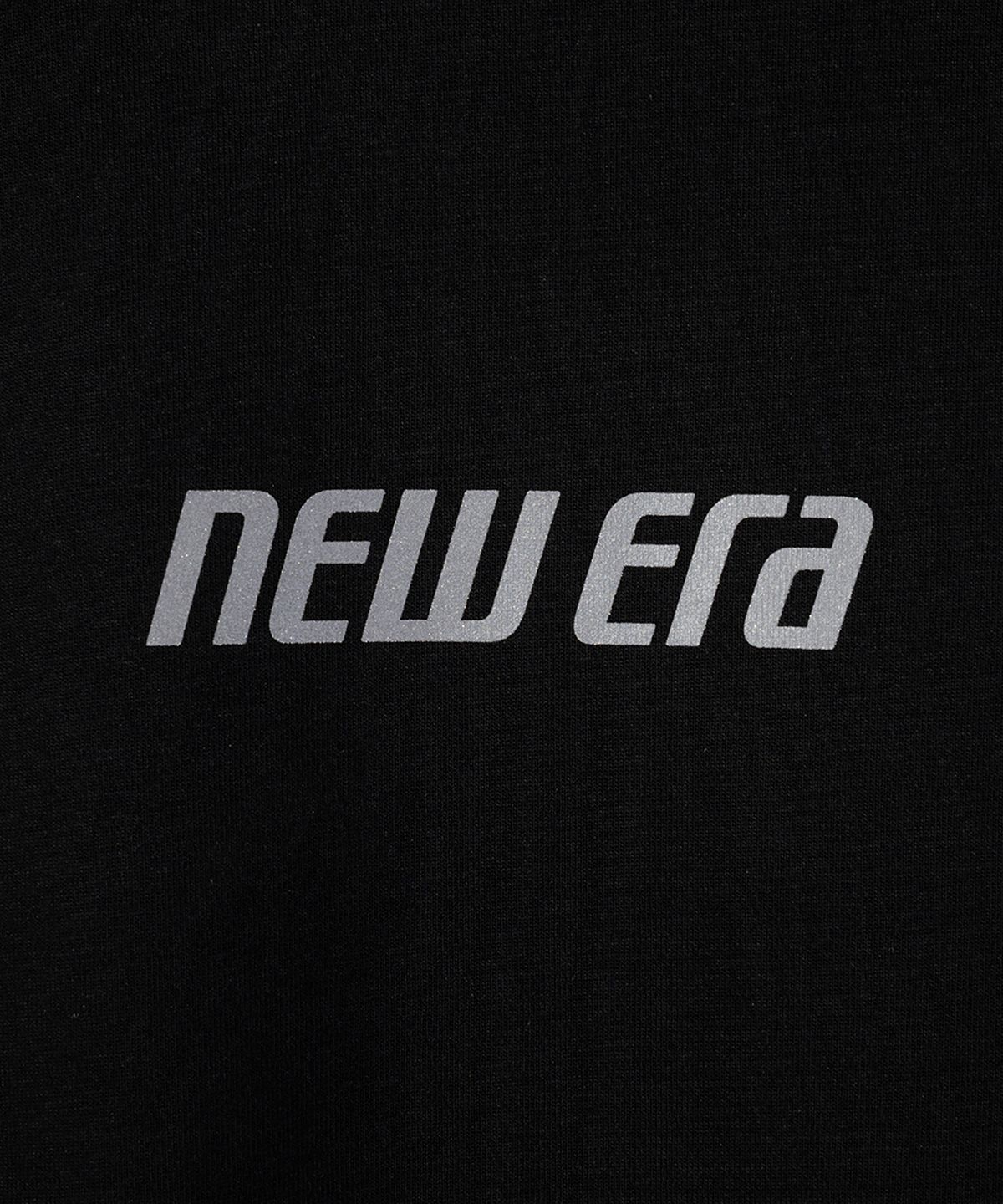 뉴에라(NEW ERA) 테크 N 트라이앵글 티셔츠 블랙