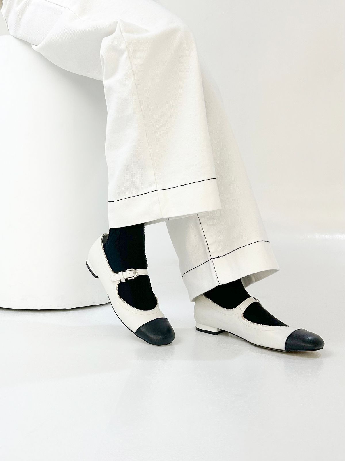옐로우삭스(YELLOWSOCKS) 릴리 블랙