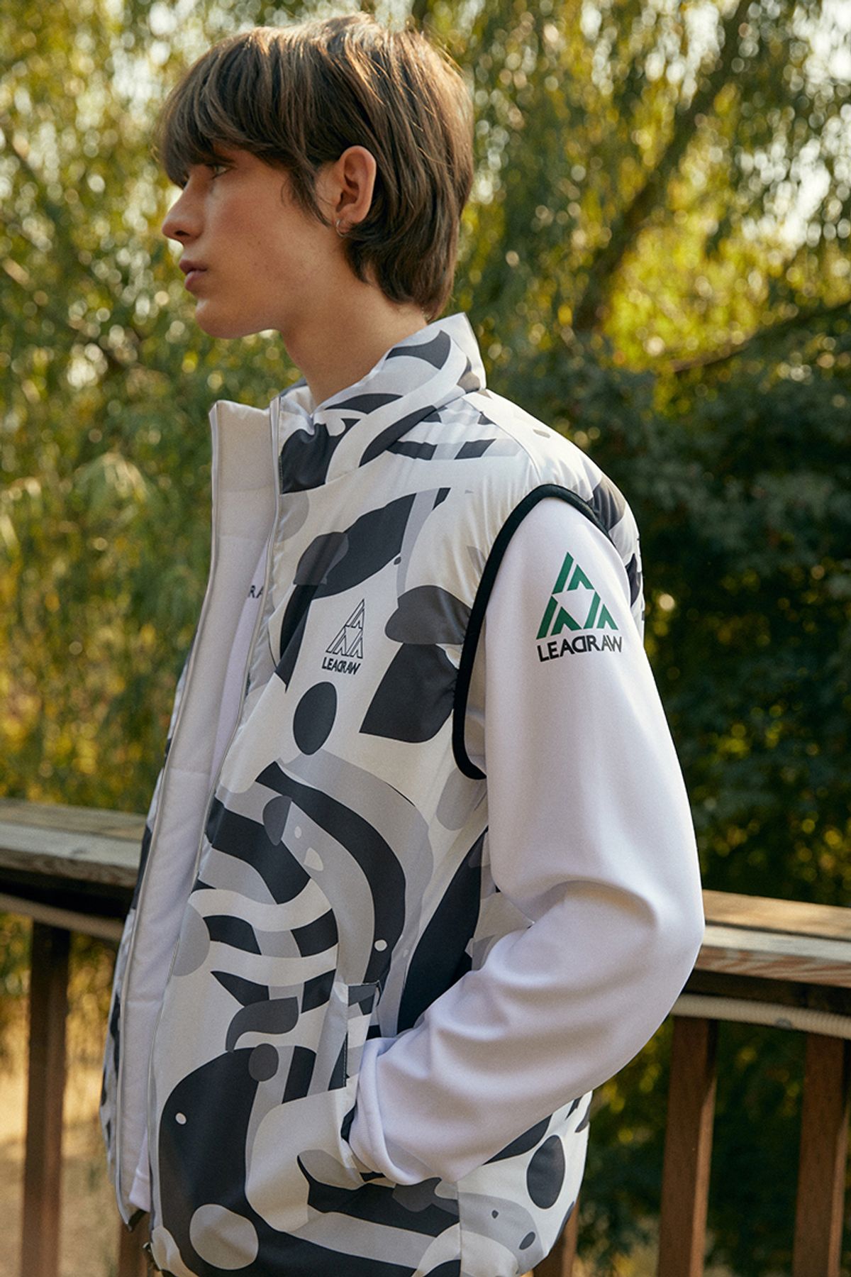 리드로(LEADRAW) Reversible Puffer Vest _ White