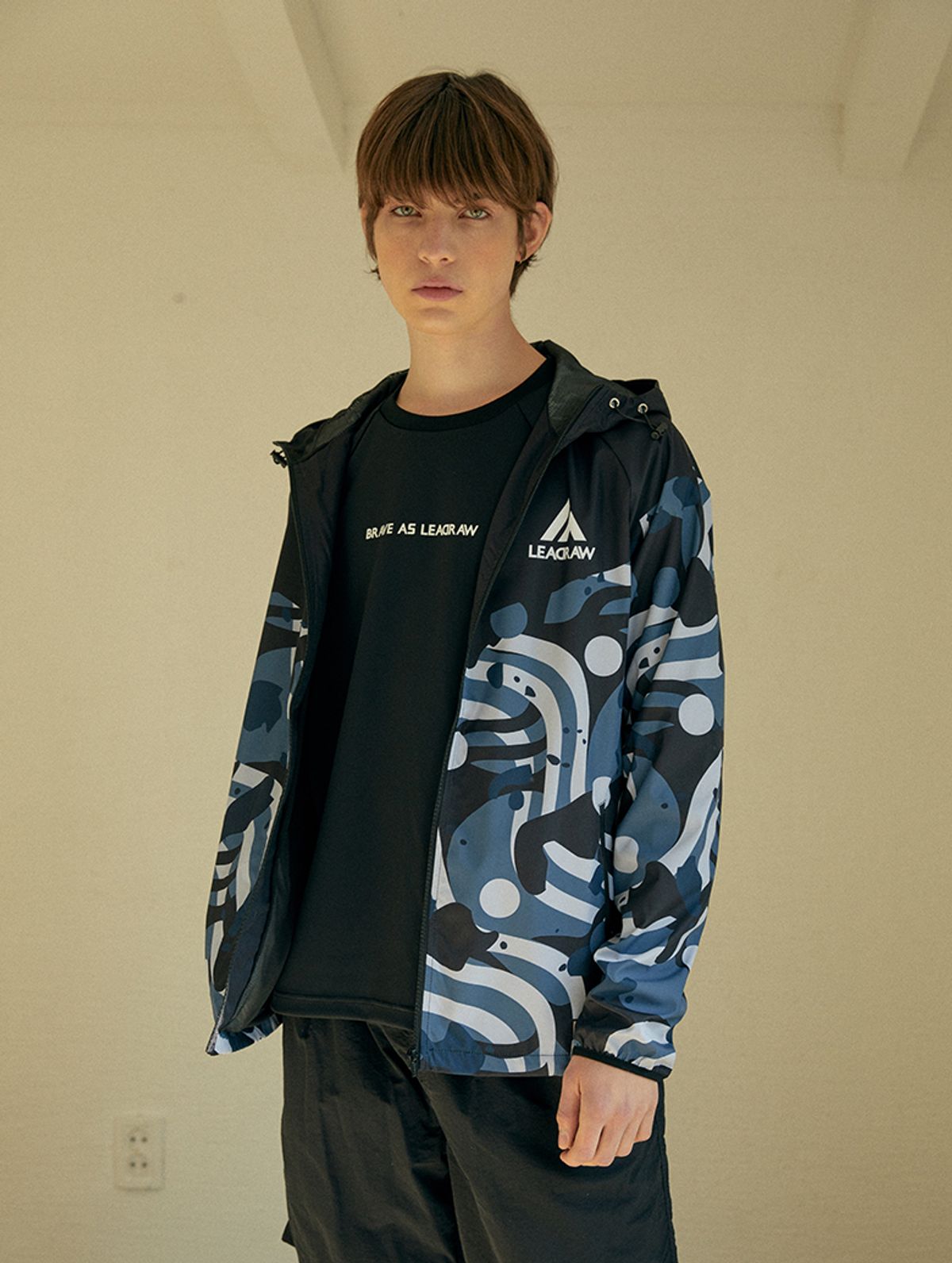리드로(LEADRAW) Windbreaker _ Black