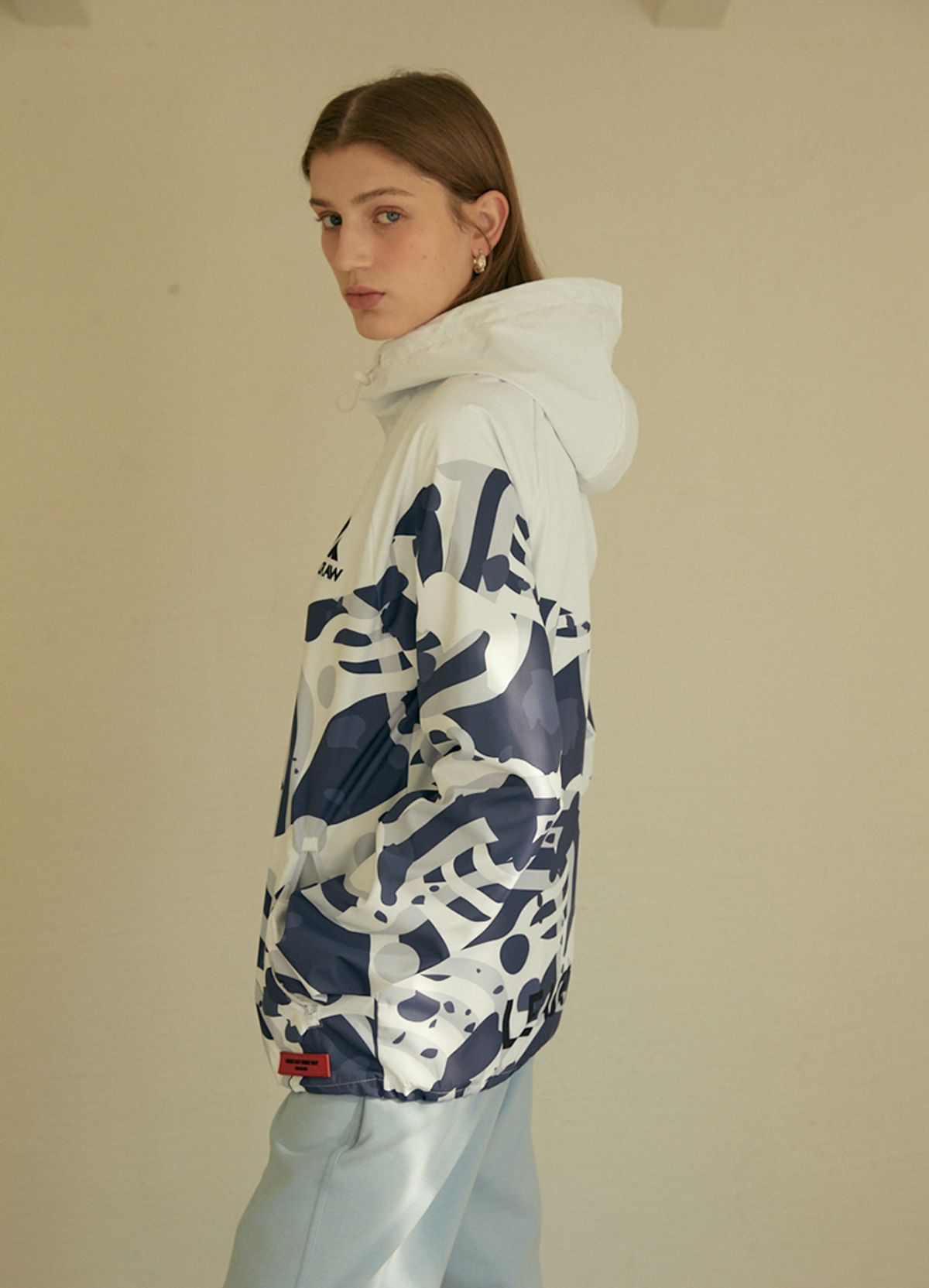리드로(LEADRAW) Windbreaker _ White