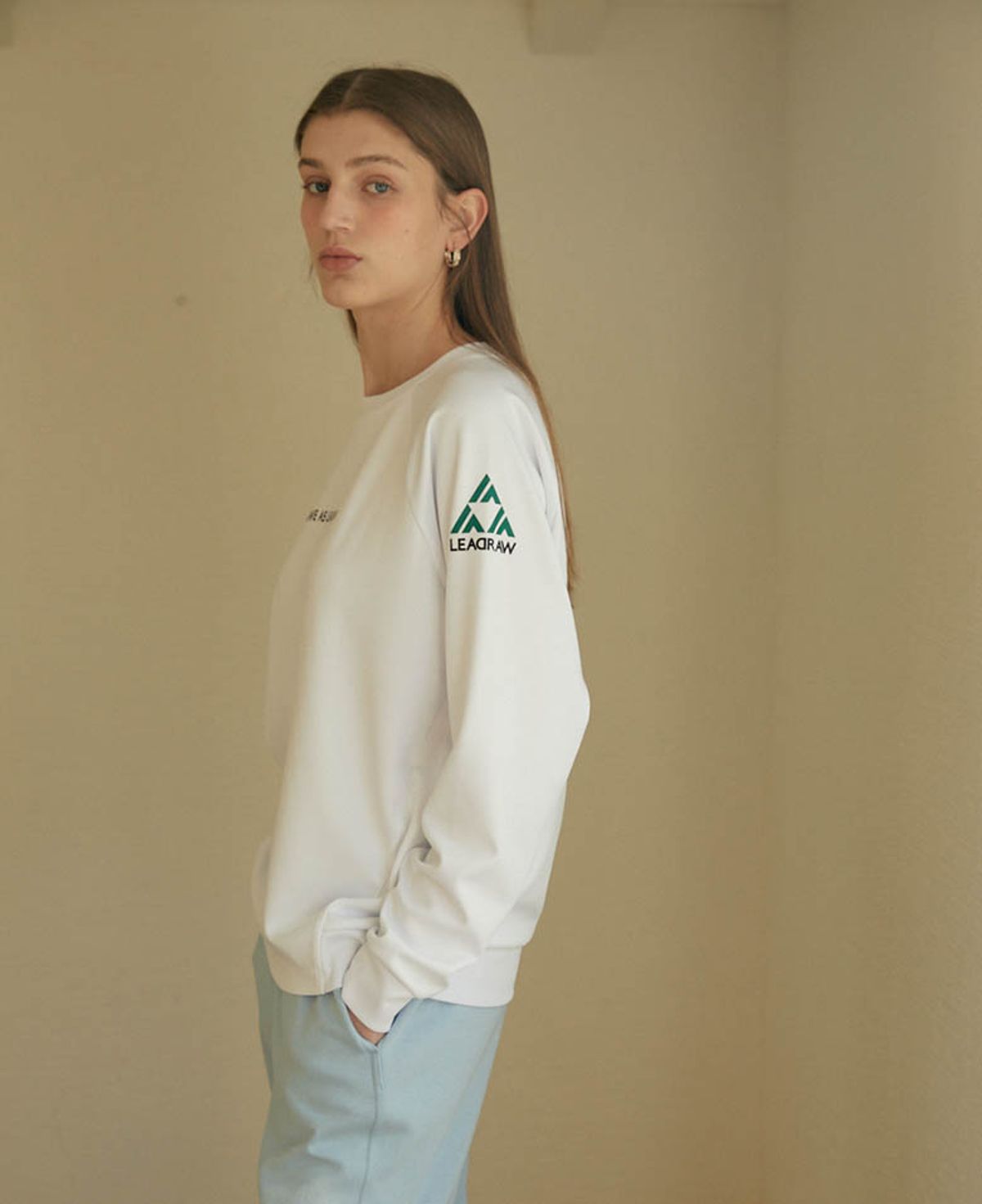 리드로(LEADRAW) Lucky Tiger Sweatshirts _ White