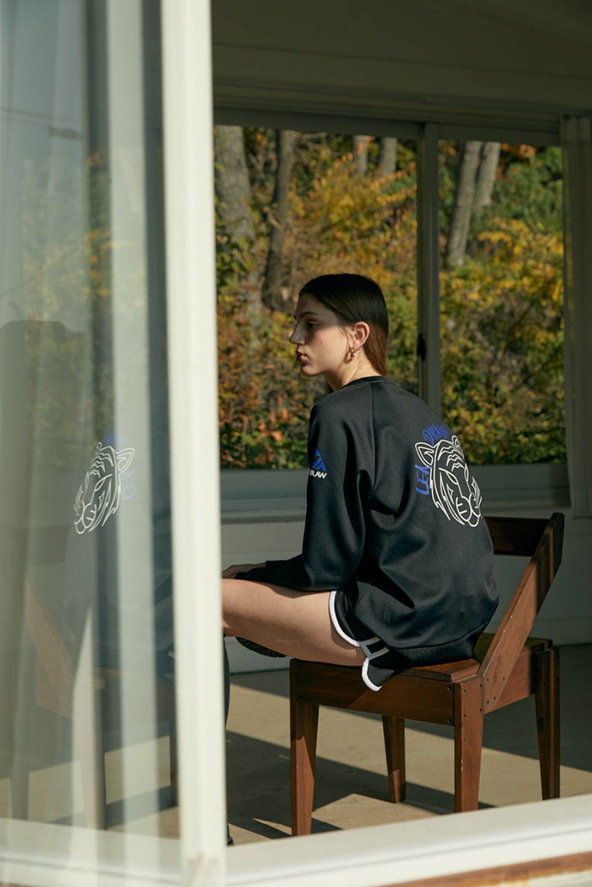 리드로(LEADRAW) Lucky Tiger Sweatshirts _ Black