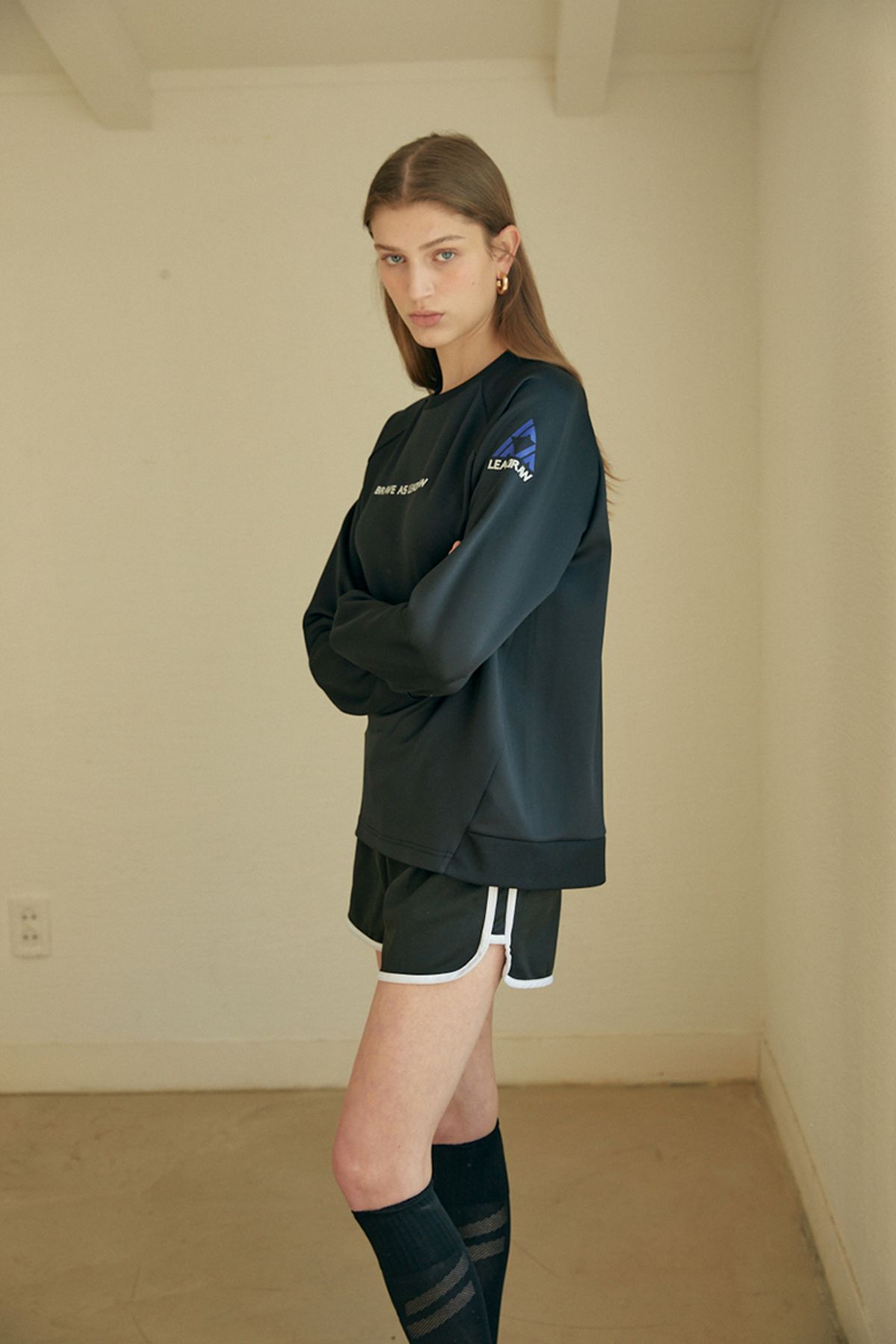 리드로(LEADRAW) Lucky Tiger Sweatshirts _ Black