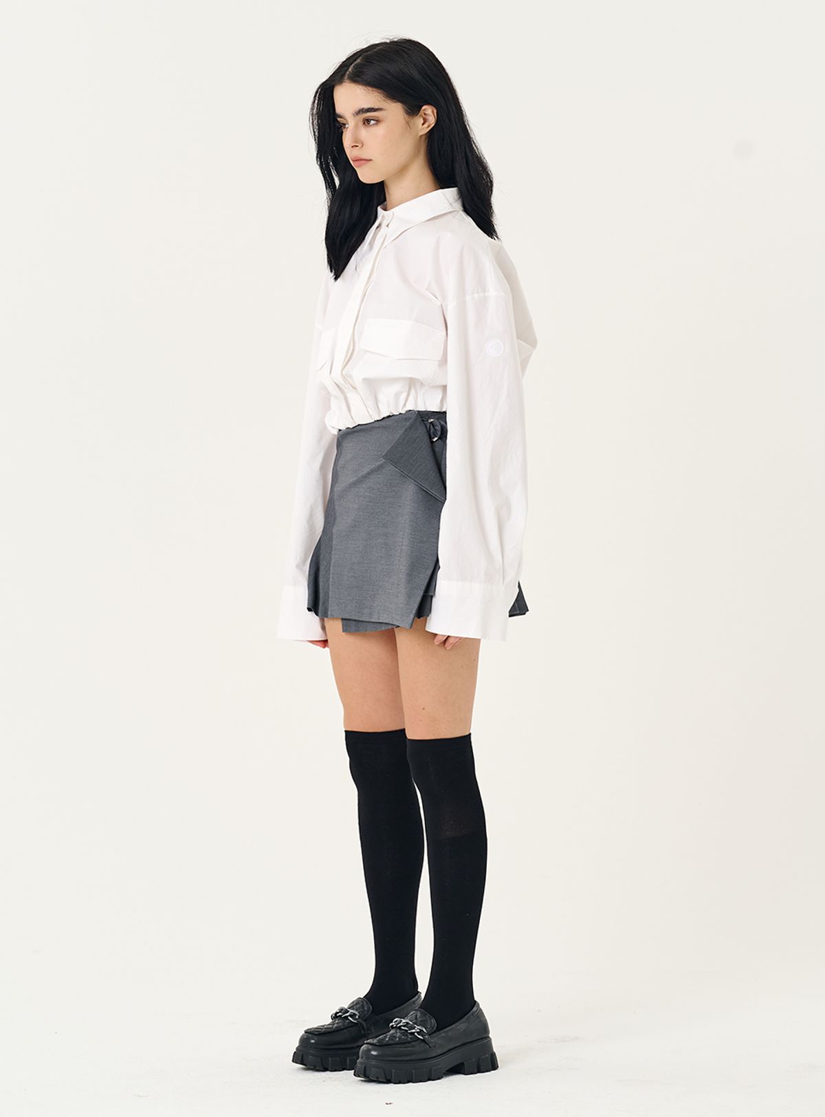 인터레스트(INTEREST) PLEATS WRAP MINI SKIRT_GRAY