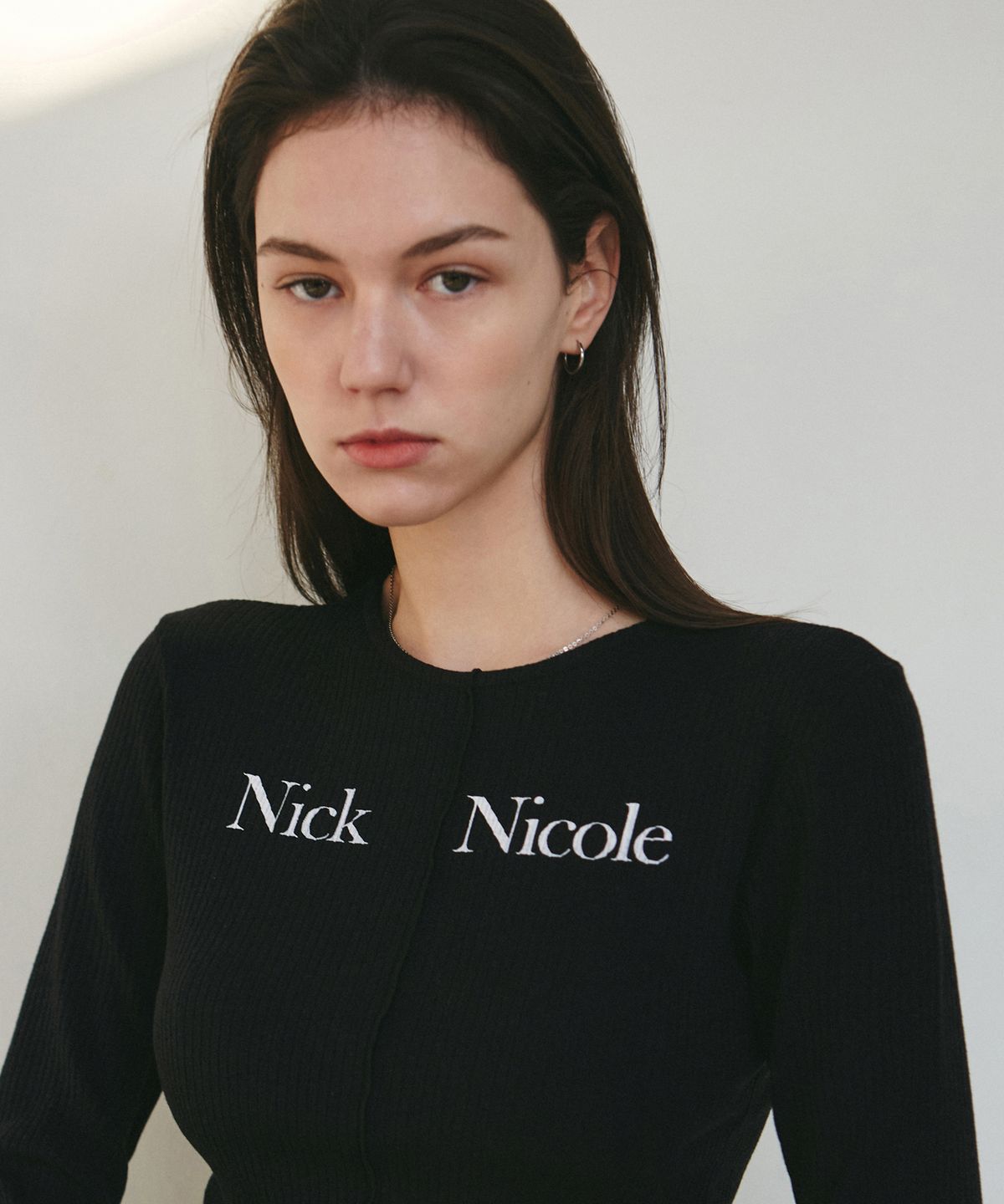 닉앤니콜(NICK&NICOLE) NICOLE SIGNATURE SLIM KNIT_BLACK