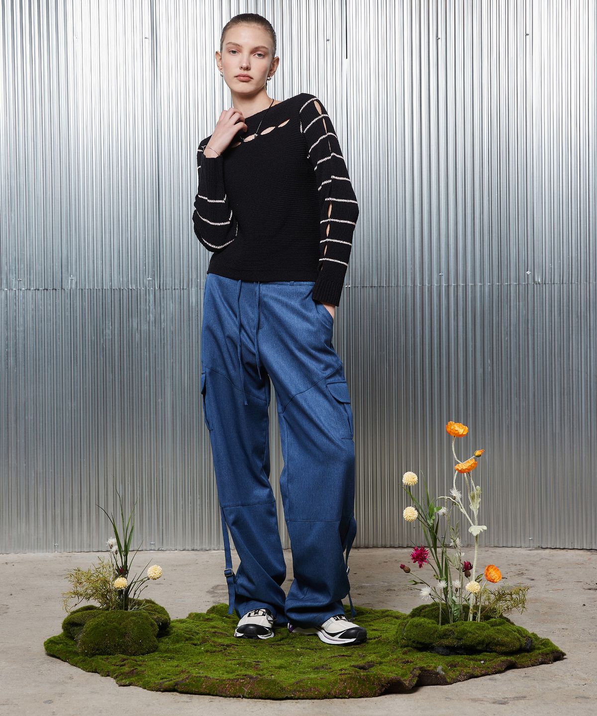 라티젠(LARTIGENT) L2 RIBBON POCKET PANTS(BLUE)