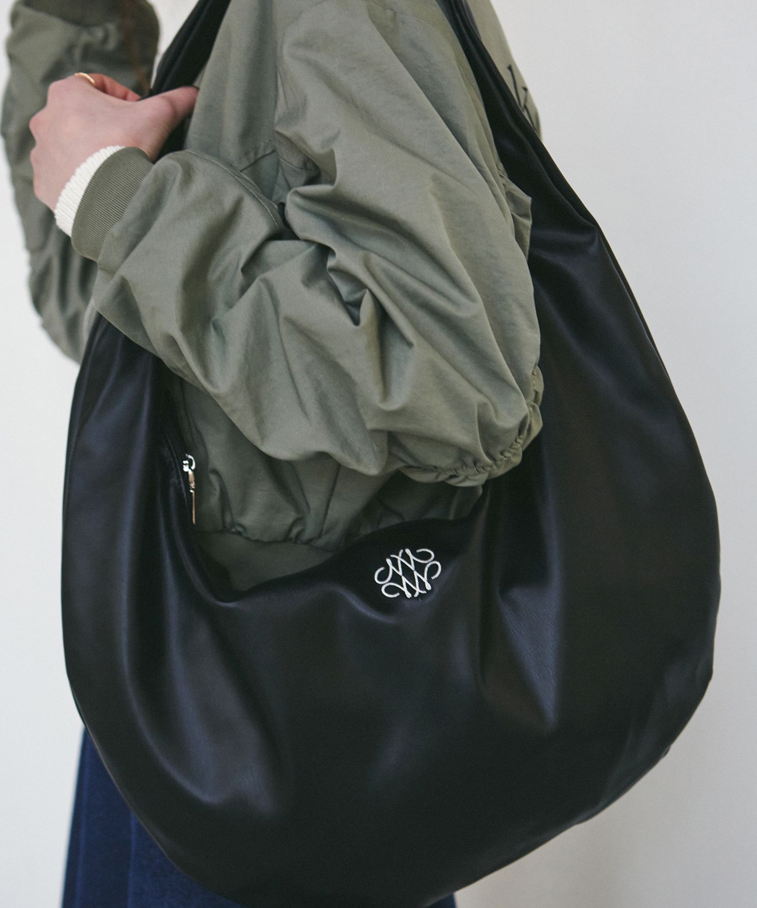 ★NlCK&NLCOLE★ NICOLE NYLON SHOULDER KNOT BAG_CREAM MUSINSA | NICK&NICOLE NICOLE SHOULDER KNOT BAG_BLACK