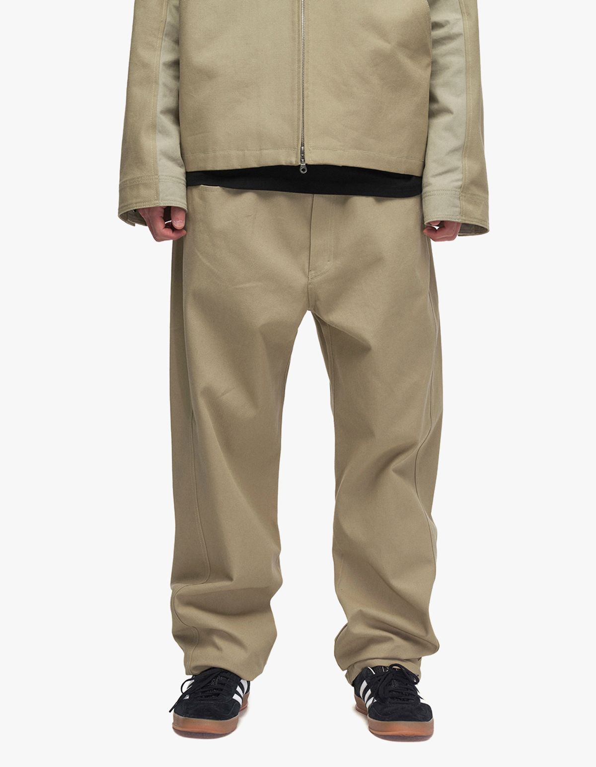 로어즈(LORES) Twisted Leg Trousers - Beige