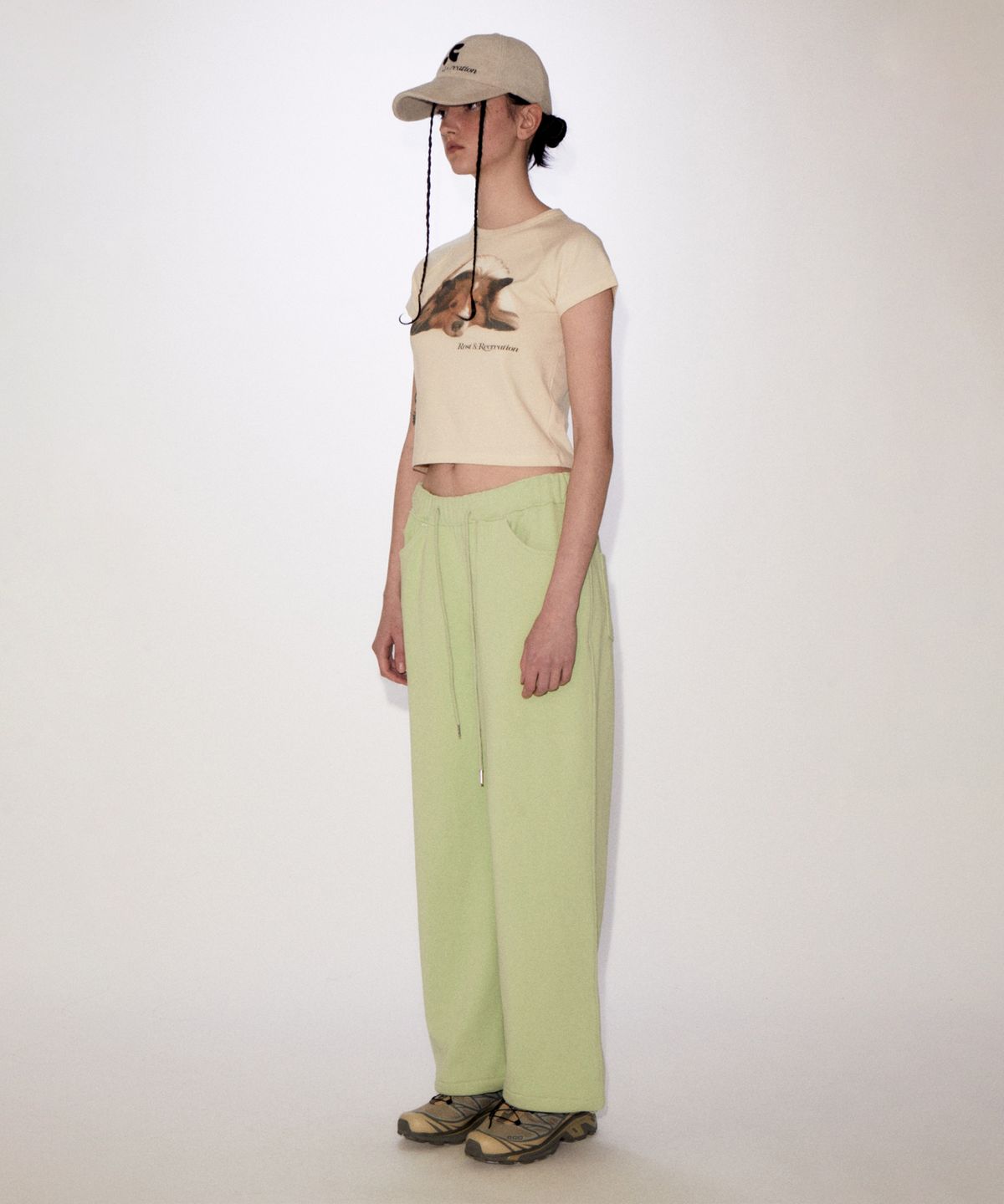 레스트앤레크레이션(REST&RECREATION) RIRI CROP T-SHIRT BEIGE