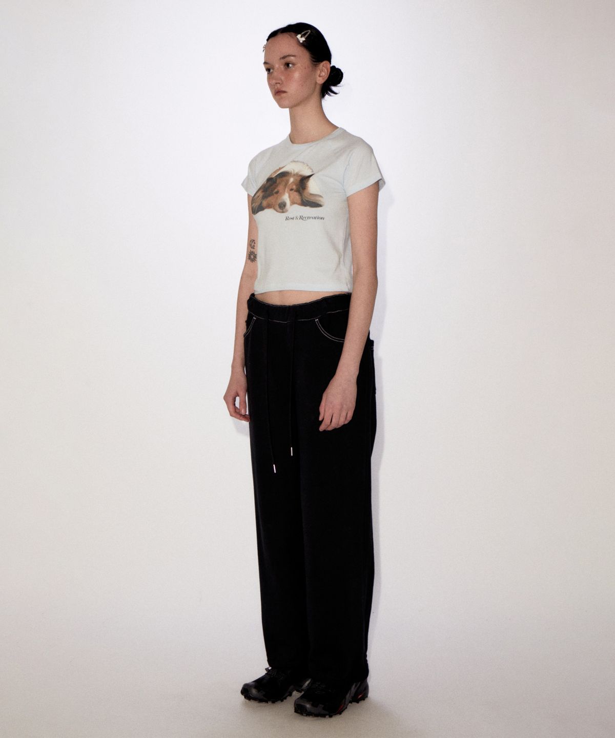 레스트앤레크레이션(REST&RECREATION) RIRI CROP T-SHIRT SKYBLUE