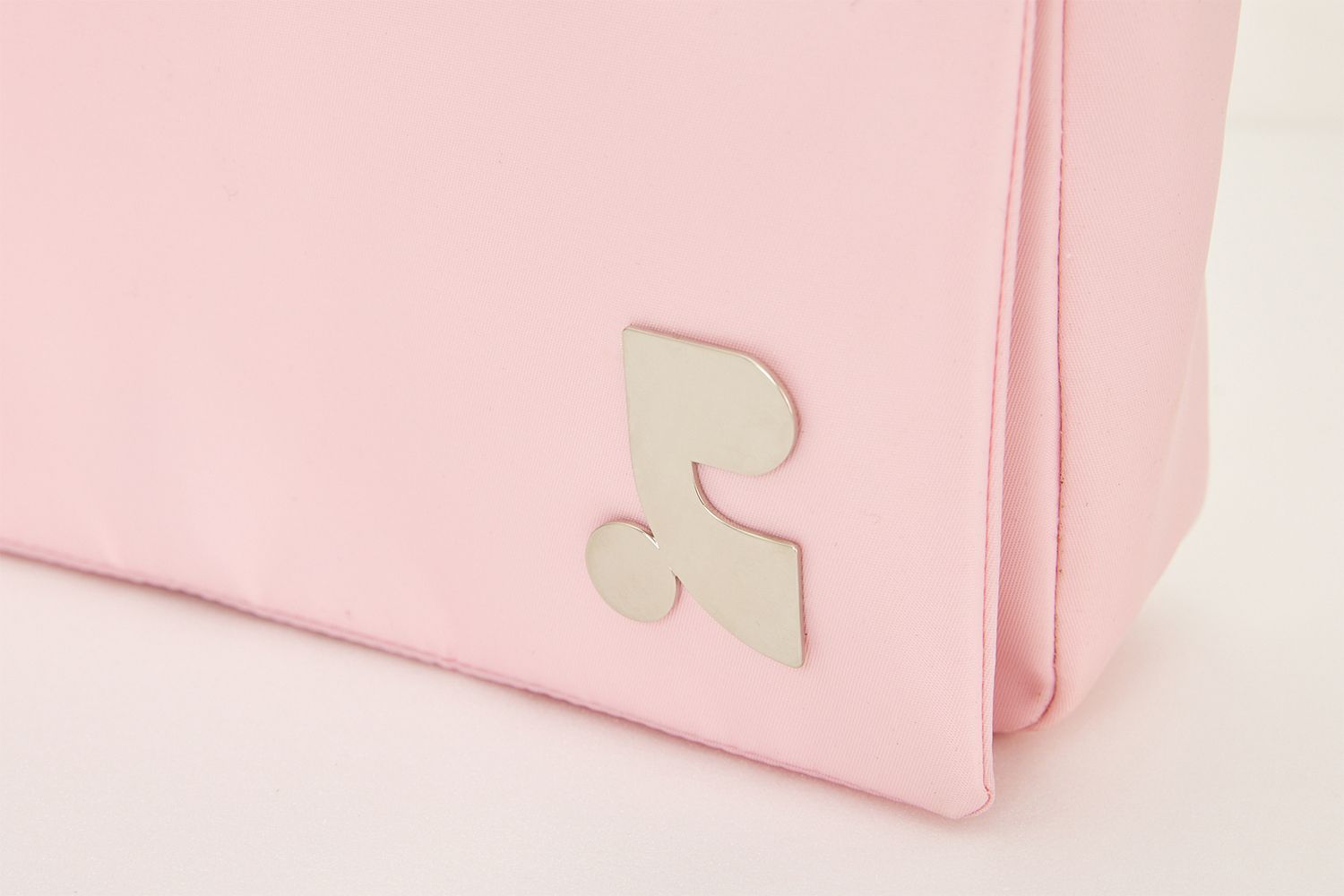 【Rest&Recreation】RR LOGO NYLON SHOULDER BAG Designer fashion, Seoul-fully created | W Concept