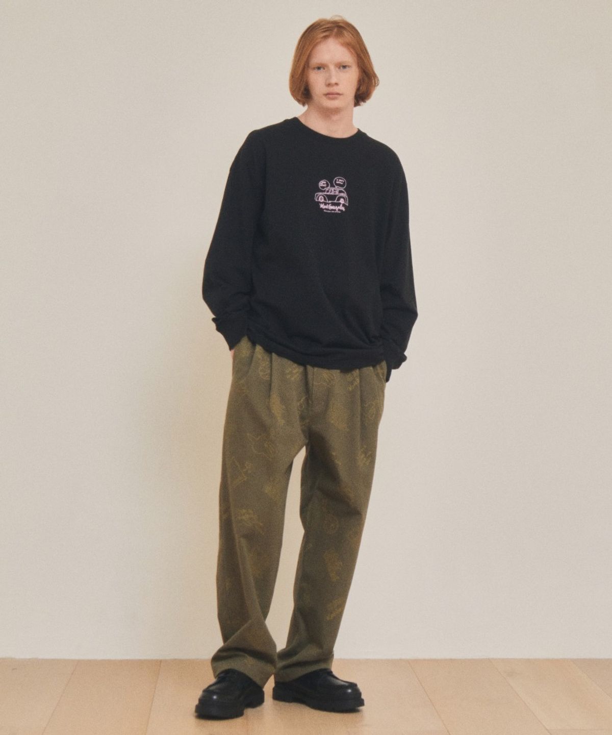마크곤잘레스(MARK GONZALES) ALLOVER PRINT TWILL EASY PANT - KHAKI