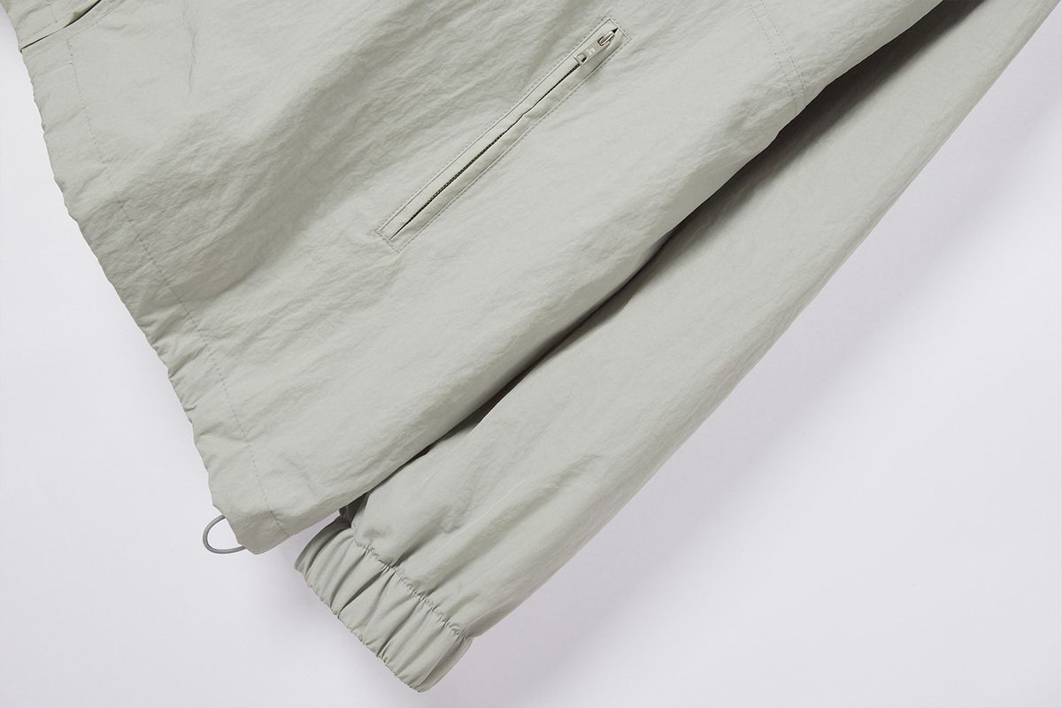 레스트앤레크레이션(REST&RECREATION) RR NYLON ANORAK LIGHTGREY