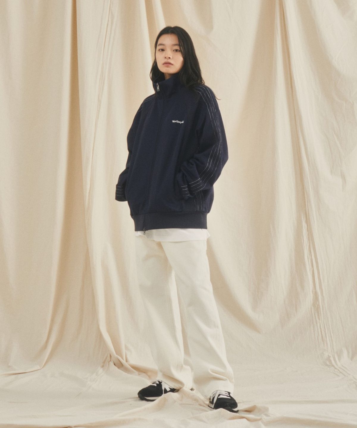마크곤잘레스(MARK GONZALES) SIGN LOGO TAPE DETAIL TRACK JACKET - NAVY