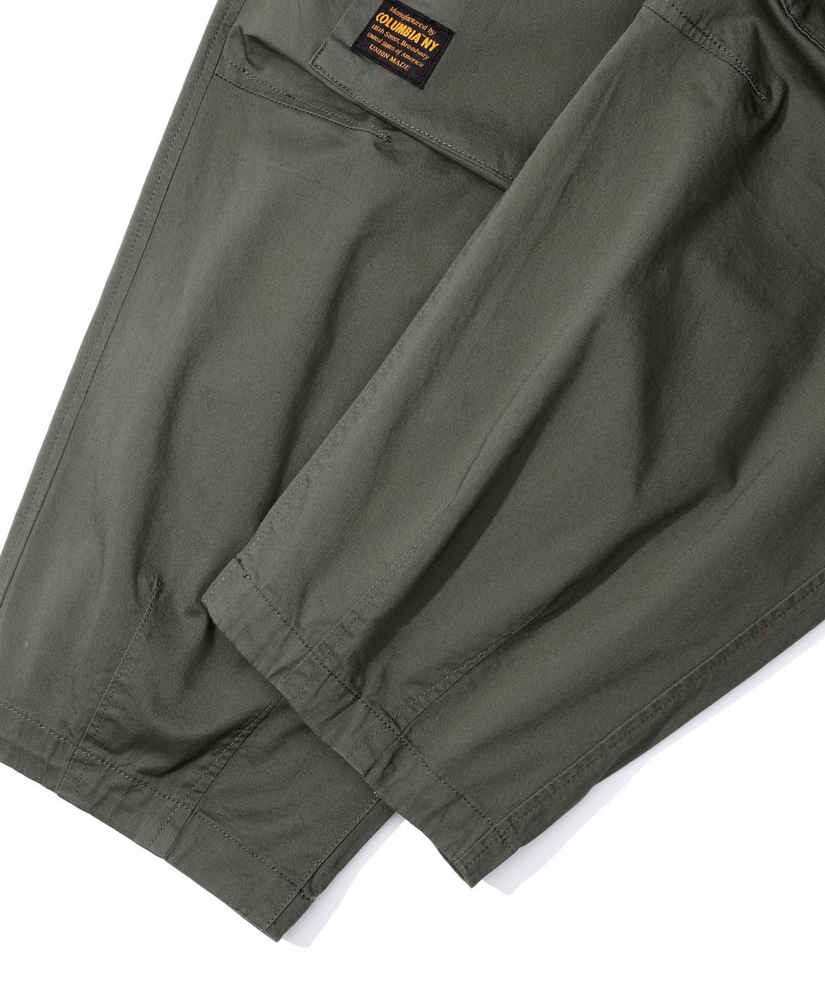 컬럼비아 유니버시티(COLUMBIA UNIVERSITY) MIL-LABEL POCKET WIDE FIT BALLOON PANTS 카키