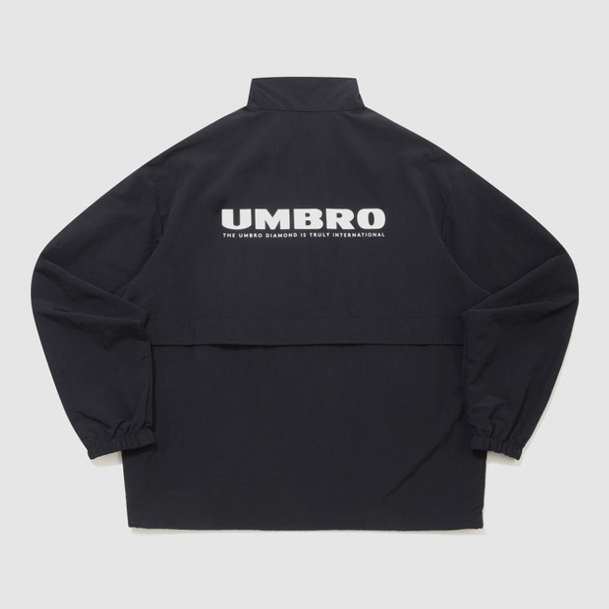 엄브로(UMBRO) 클래식 스탠넥 아노락 블랙(UQ321CWT93)
