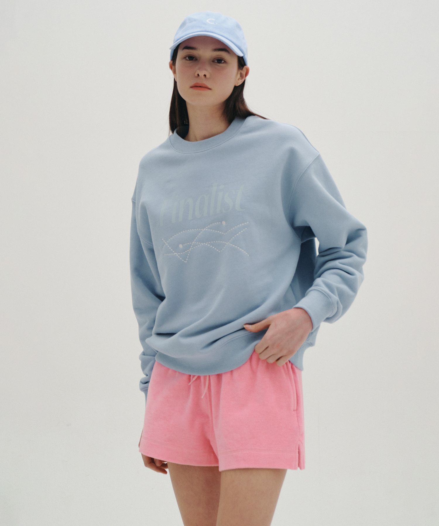 [Clove]★Finalist Logo Sweatshirt MUSINSA | CLOVE [23SS clove] Finalist Logo Sweatshirt (Sky Blue)