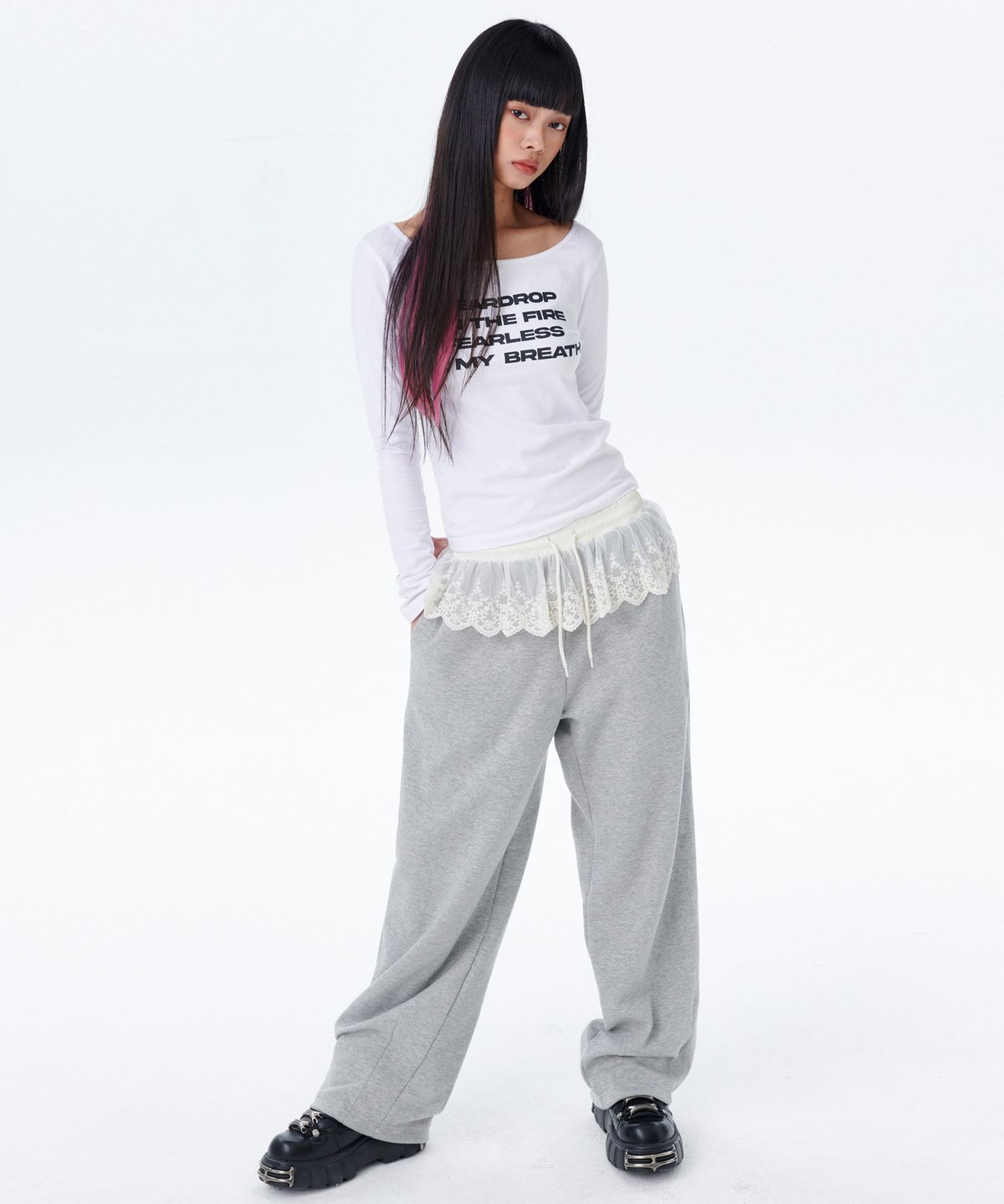 러닝하이(RUNNINGHIGH) 레터링 슬림 L/S 티 [화이트]