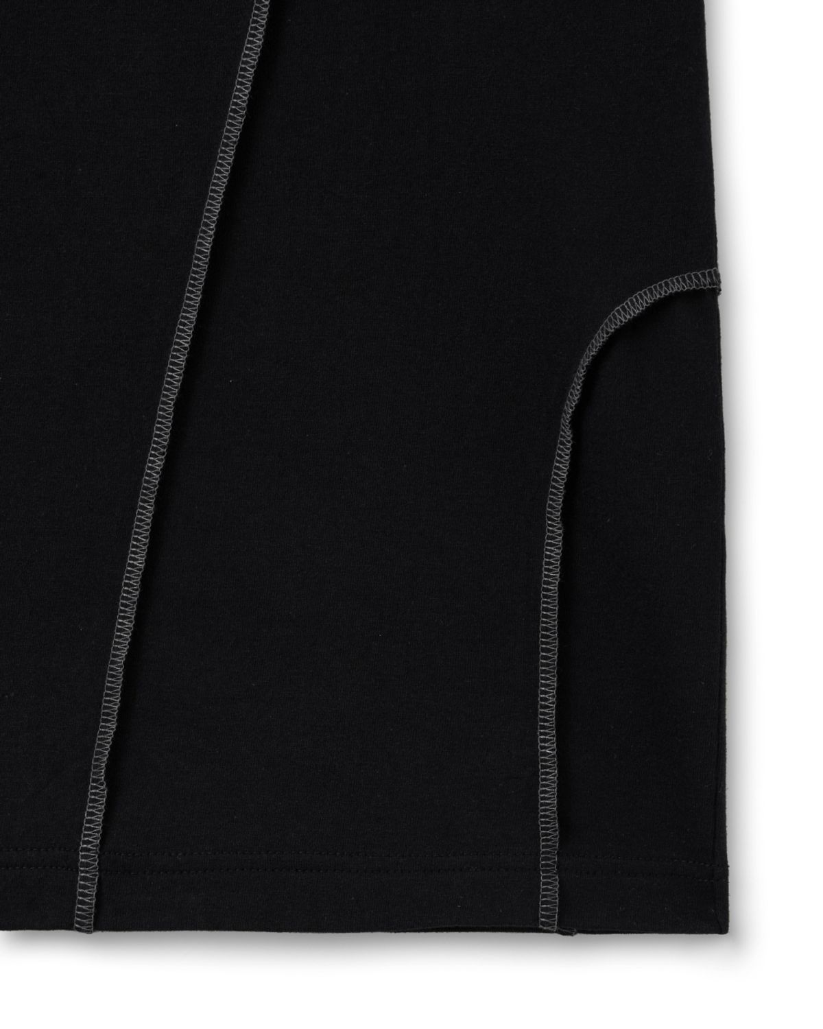 비슬로우(BESLOW) 23SS REVERSE OVERLOCK STITCH HALF T-SHIRTS BLACK