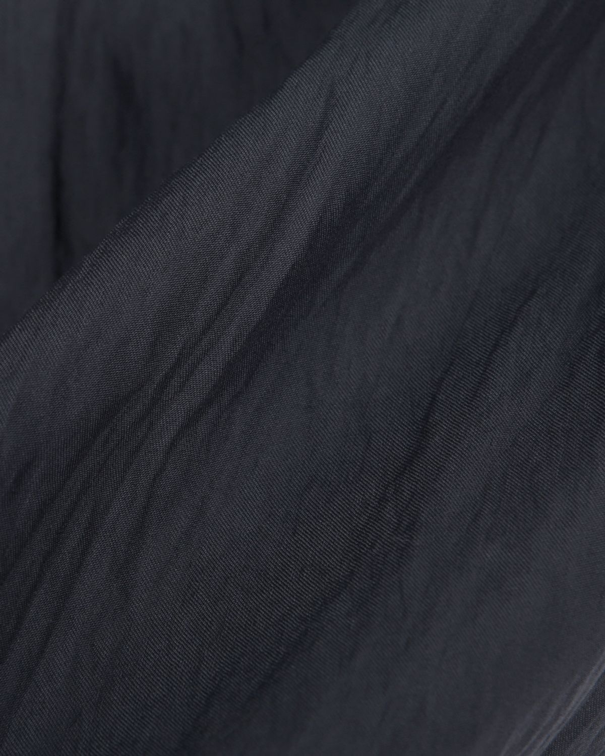 비슬로우(BESLOW) ONE TUCK TWIST SEAM BANDING PANTS CHARCOAL NAVY