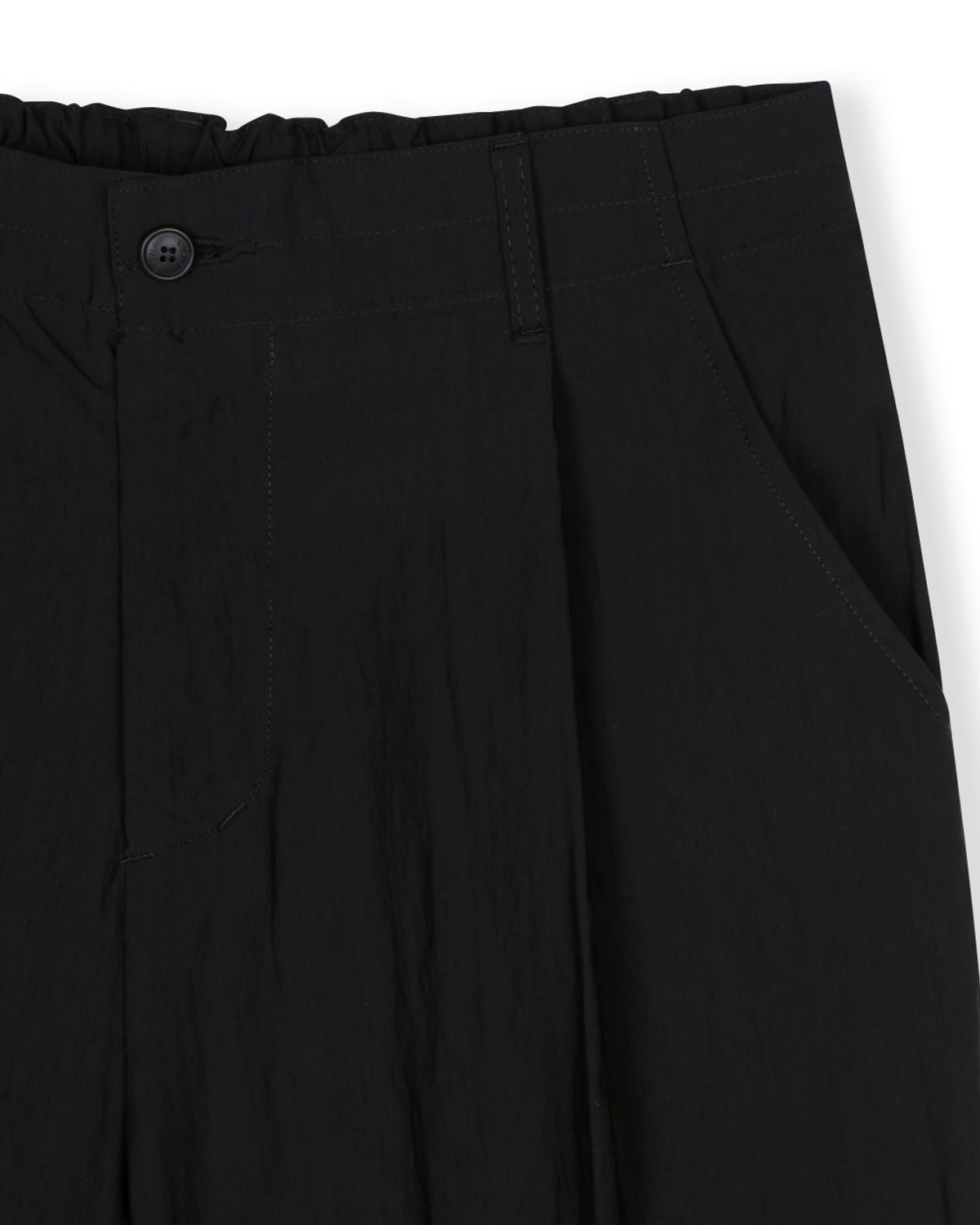 비슬로우(BESLOW) ONE TUCK TWIST SEAM BANDING PANTS BLACK