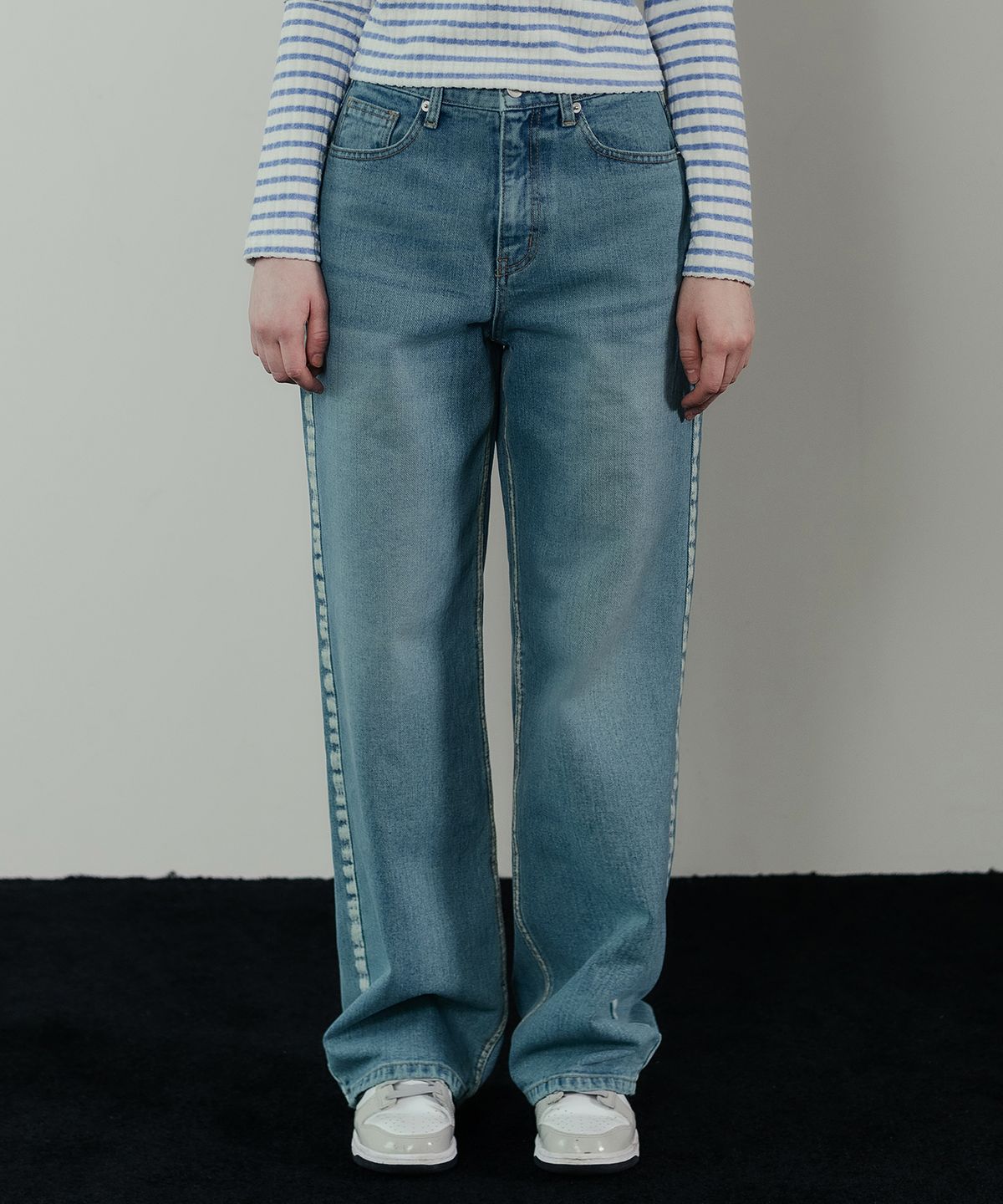 하드코어 해피니스(HARDCORE HAPPINESS) STRAIGHT MILK DENIM PANTS