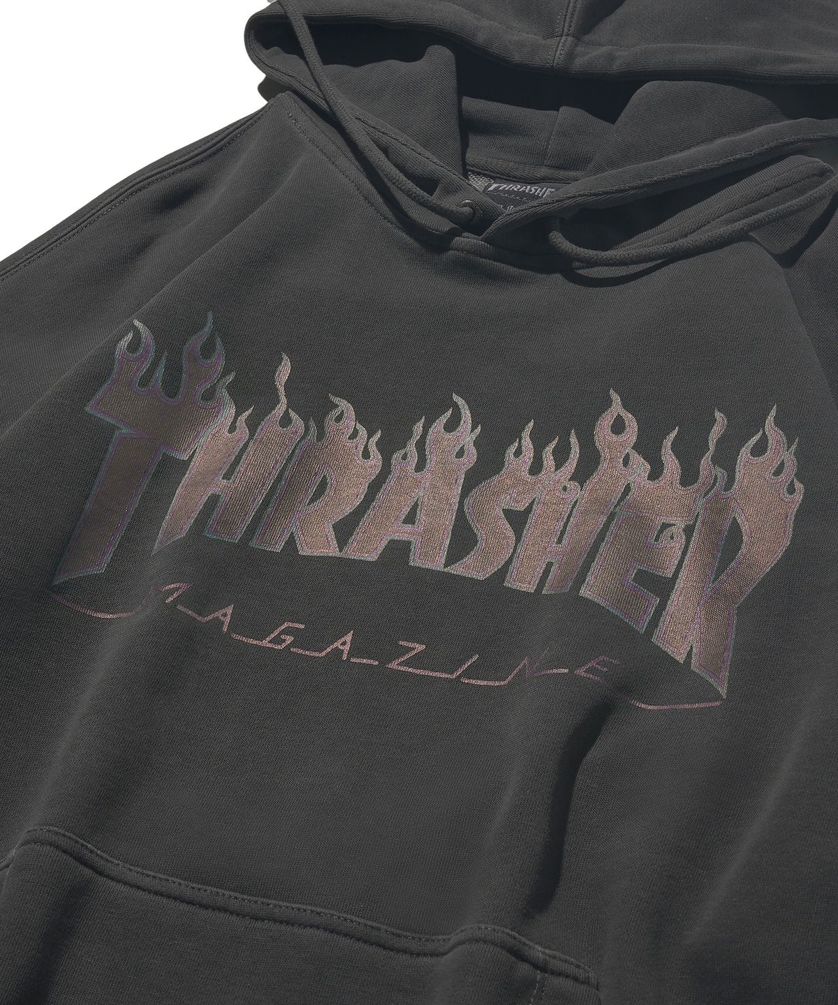 트레셔(THRASHER) 플레임 피그먼트 다잉 후디 차콜