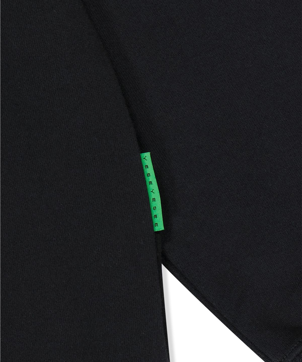 예스아이씨(YESEYESEE) Soki PK Sweatshirts Black