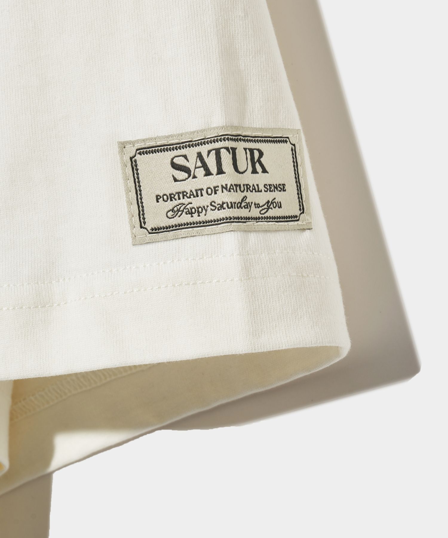 【SATUR】 Setter Logo Embroidered Voyage T-Shirt MUSINSA | SATUR Satur Logo Embroidered Voyage Short Sleeve T