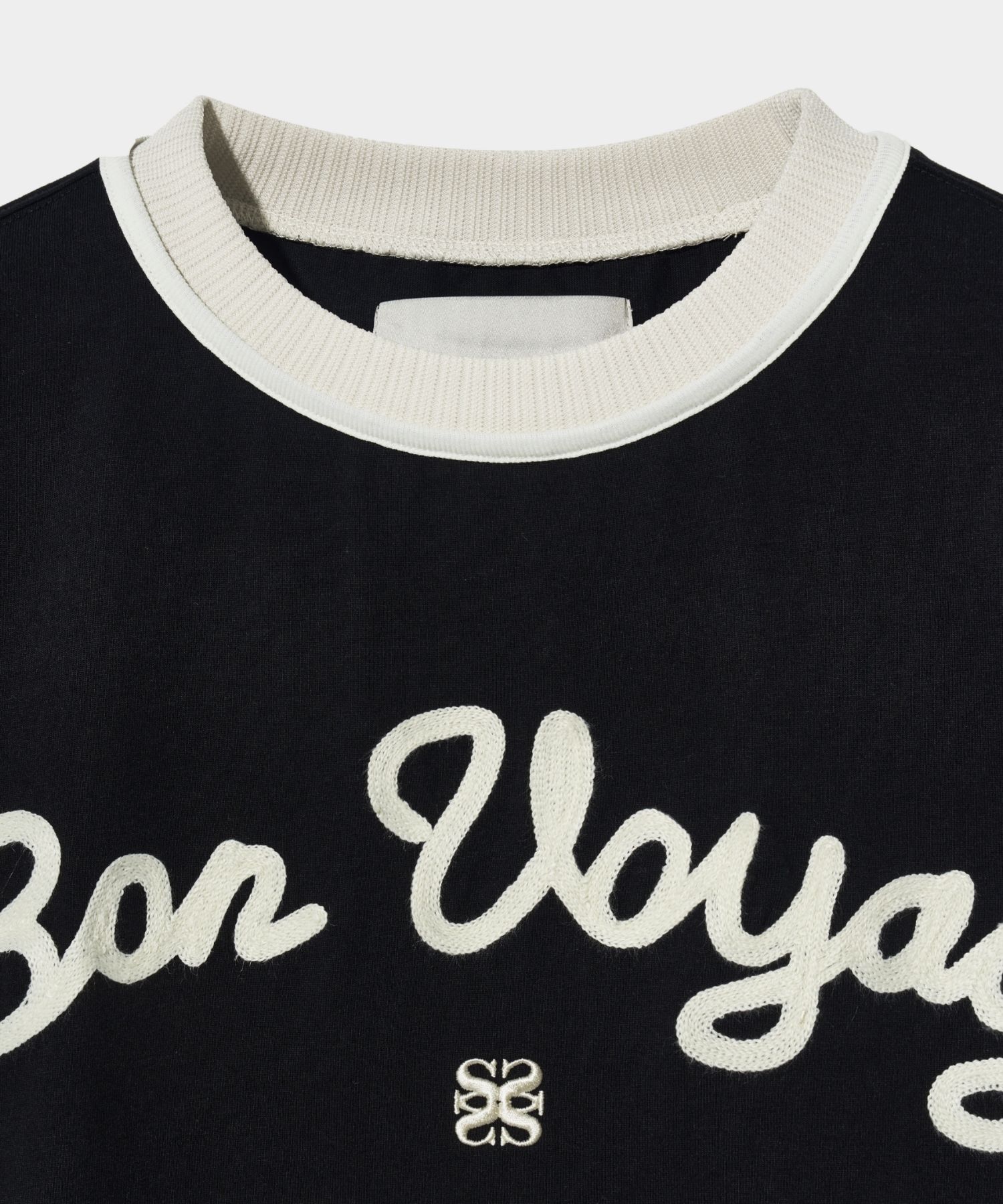 MUSINSA公式 | SATUR Satur Logo Embroidered Voyage Short