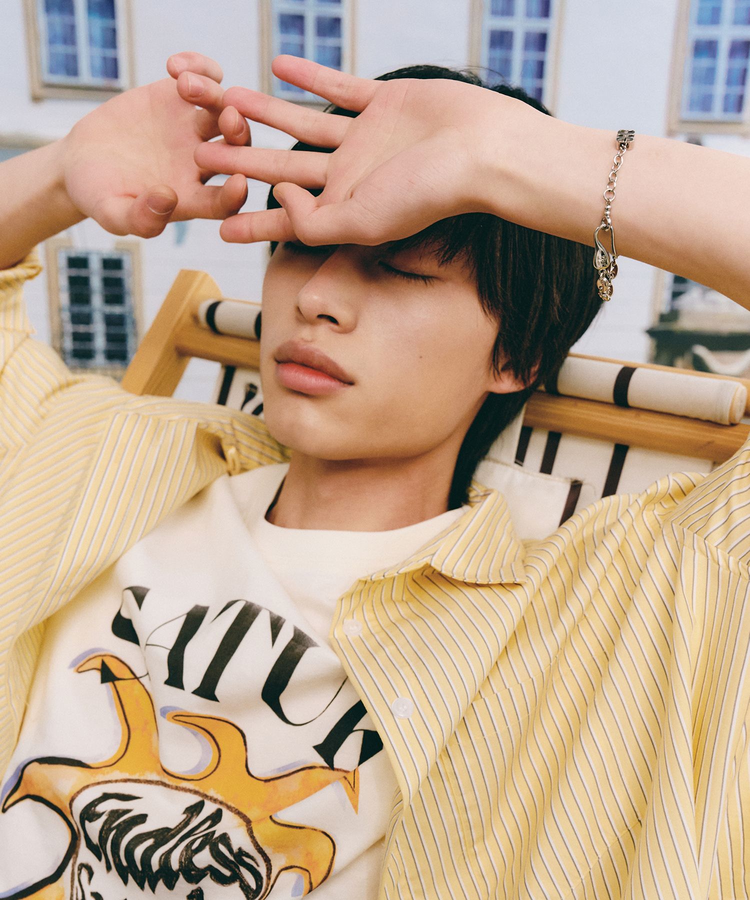 MUSINSA | SATUR Sun Retro Graphic Short Sleeve T-shirt Retro